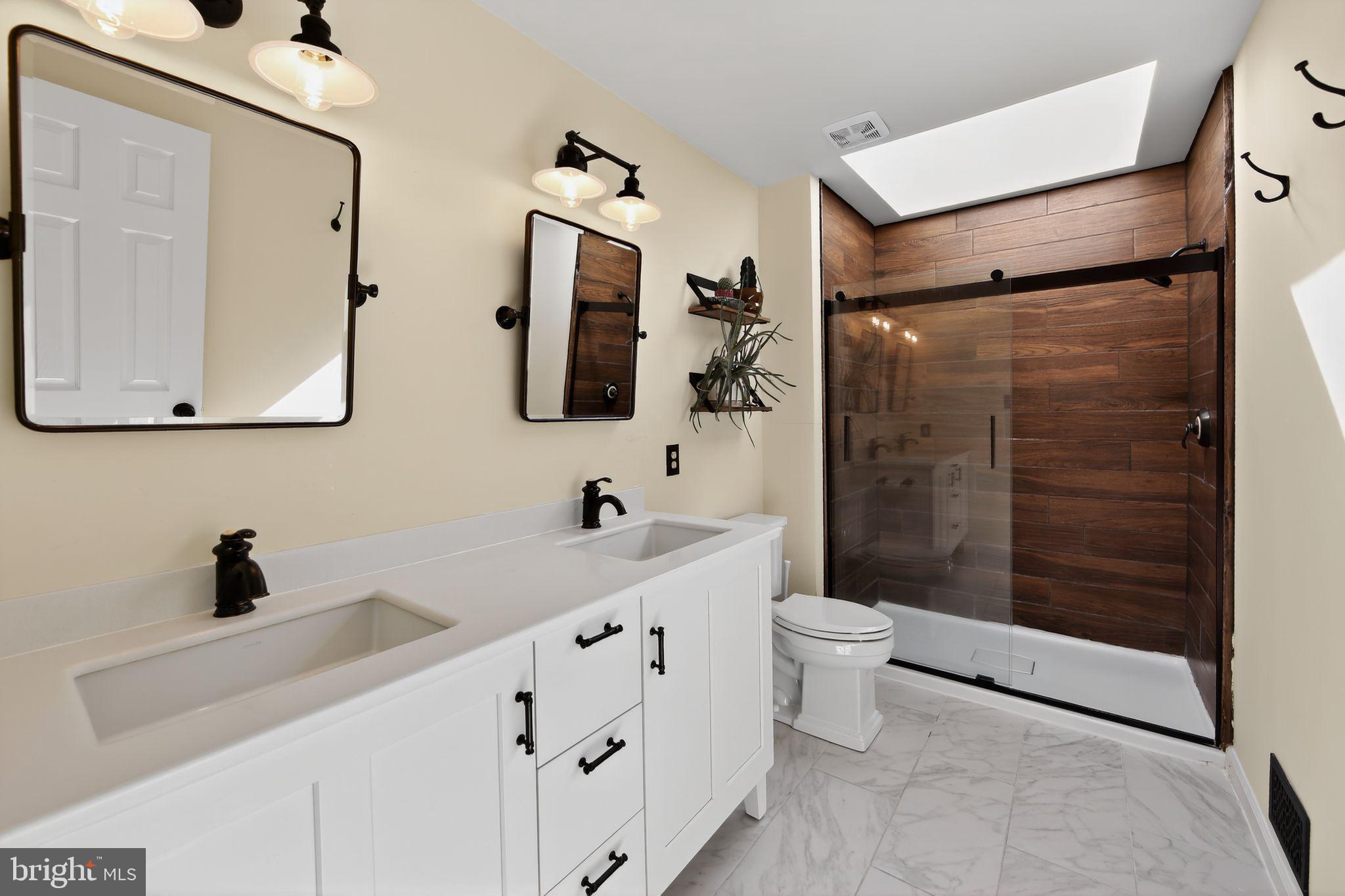 MARSH HARBOUR - Residential