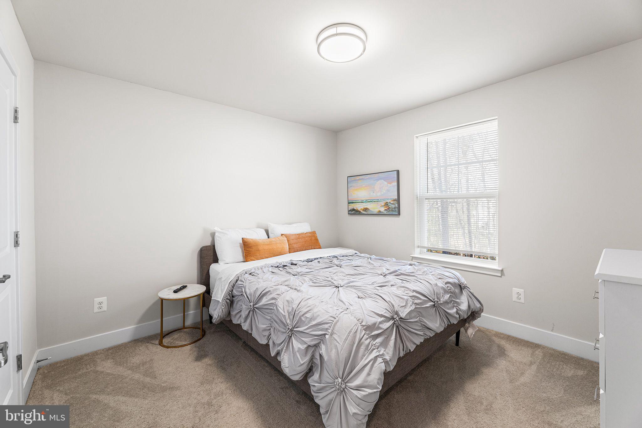 SEA OAKS VILLAGE - Residential