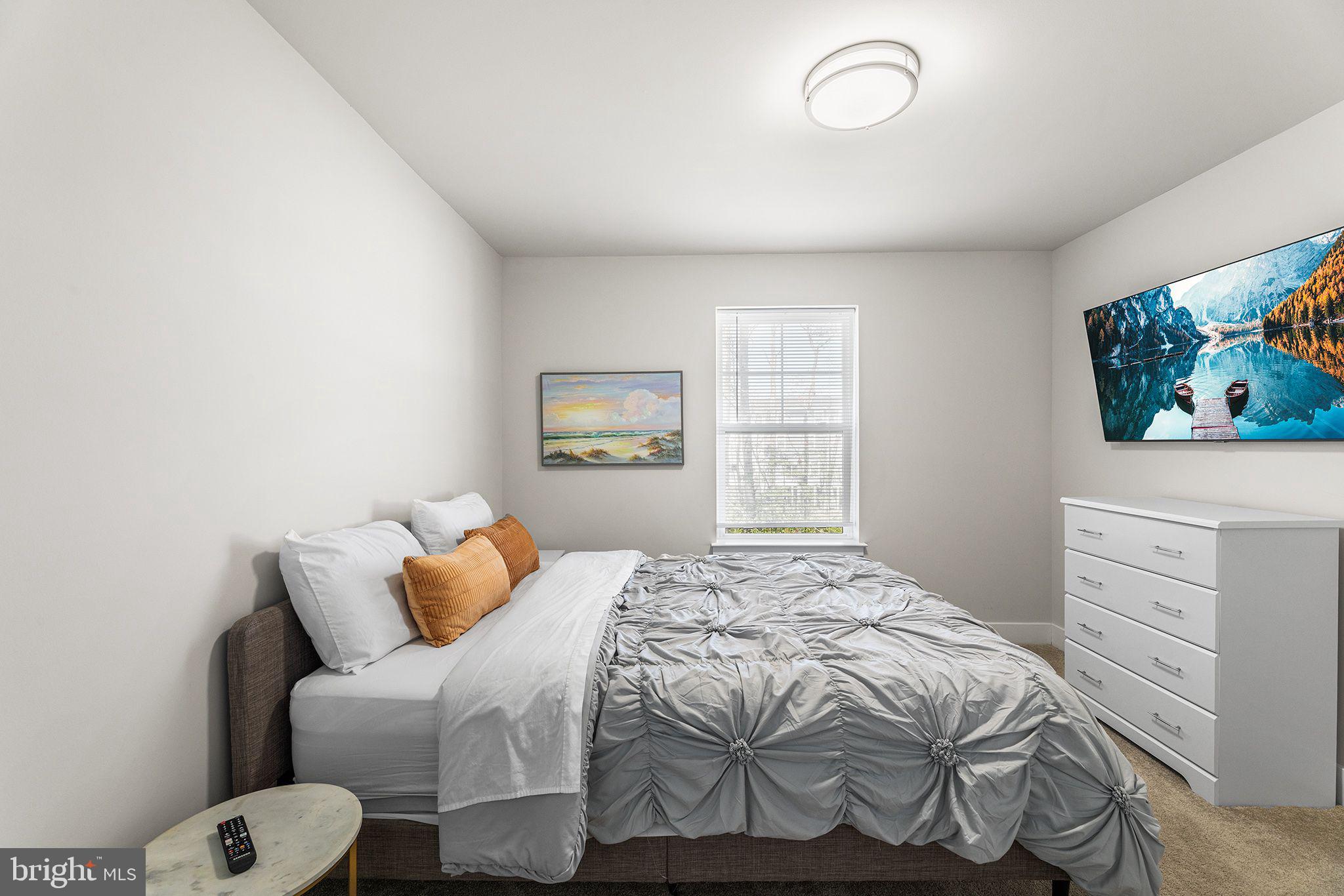 SEA OAKS VILLAGE - Residential