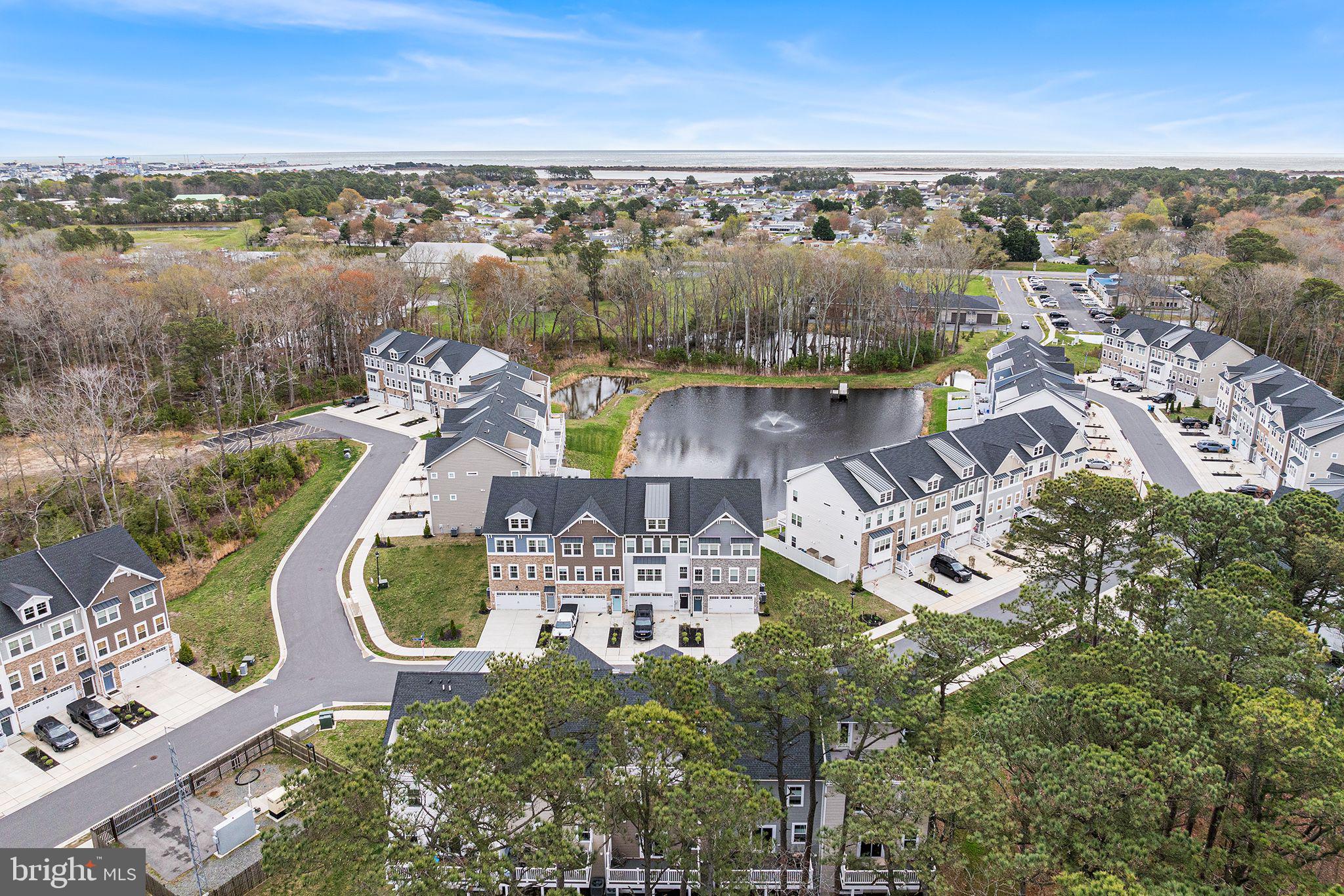 SEA OAKS VILLAGE - Residential