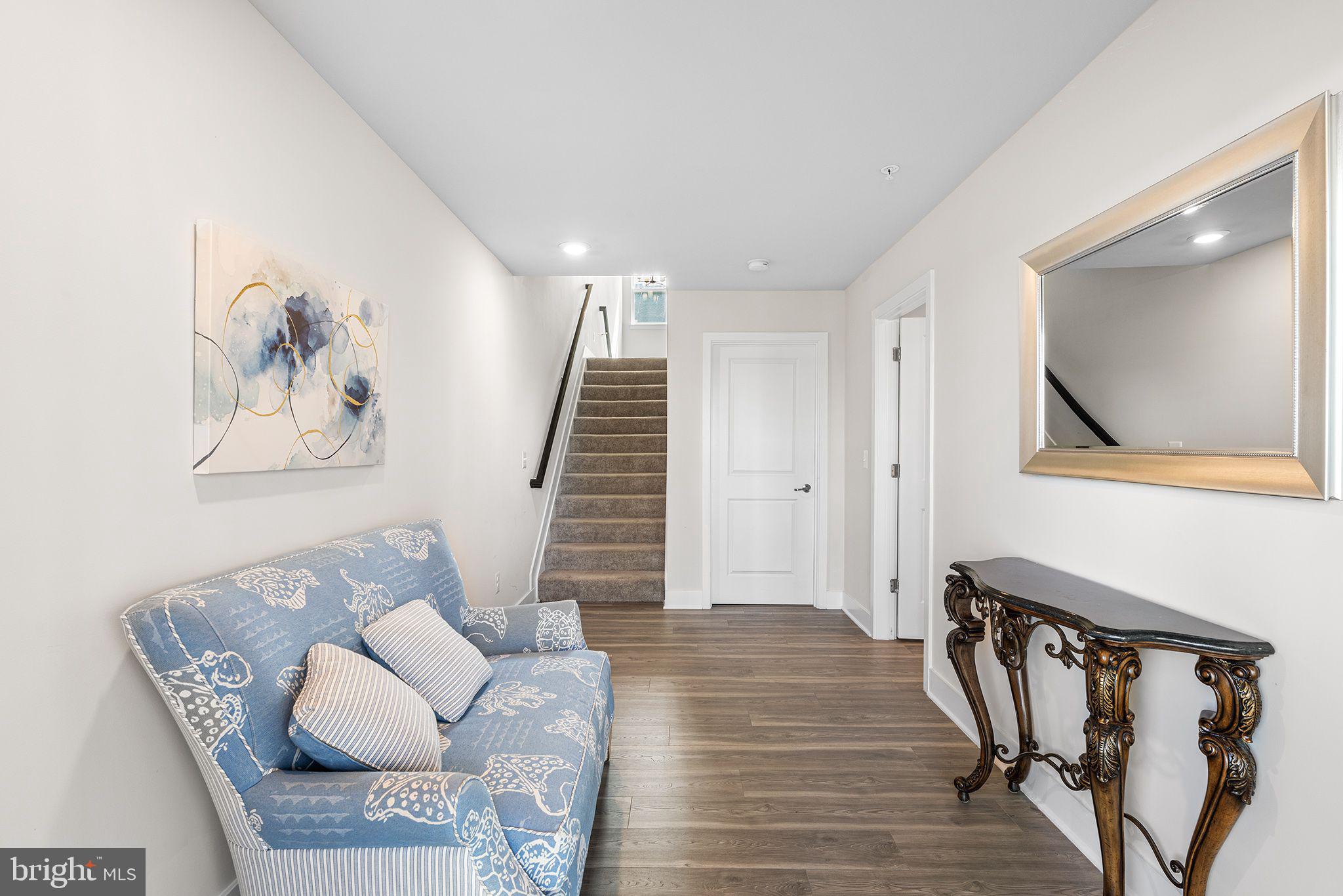 SEA OAKS VILLAGE - Residential