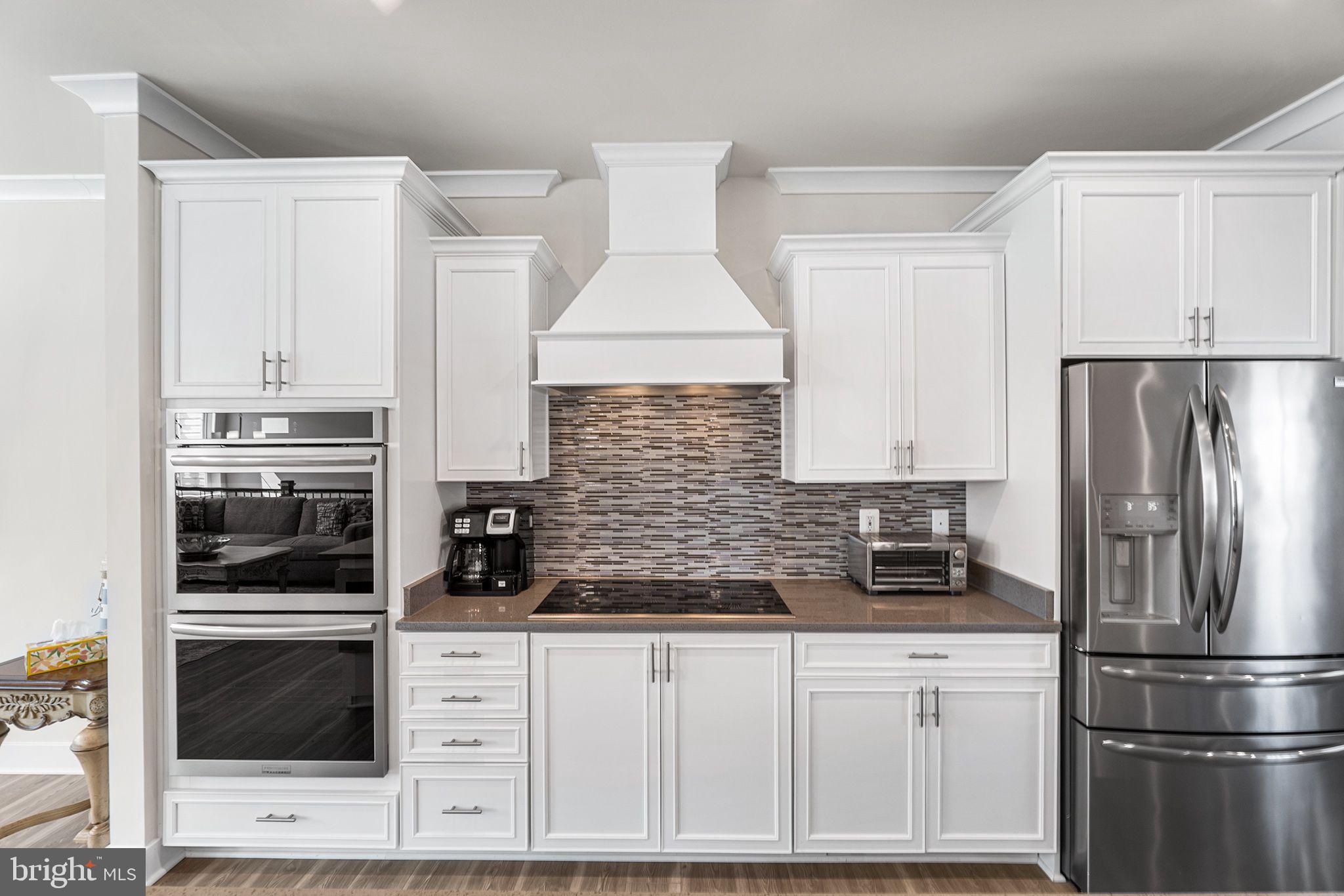 SEA OAKS VILLAGE - Residential