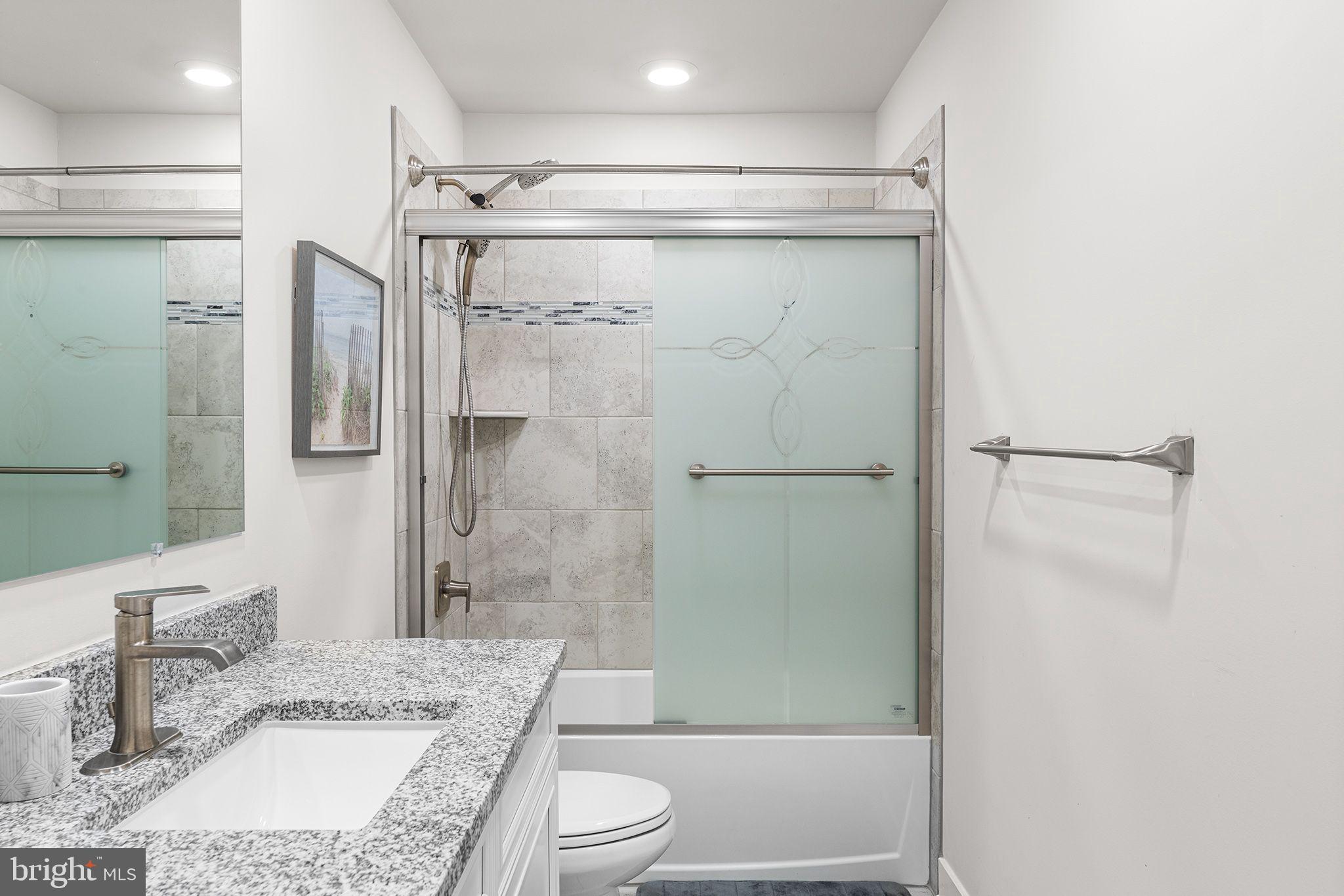 SEA OAKS VILLAGE - Residential