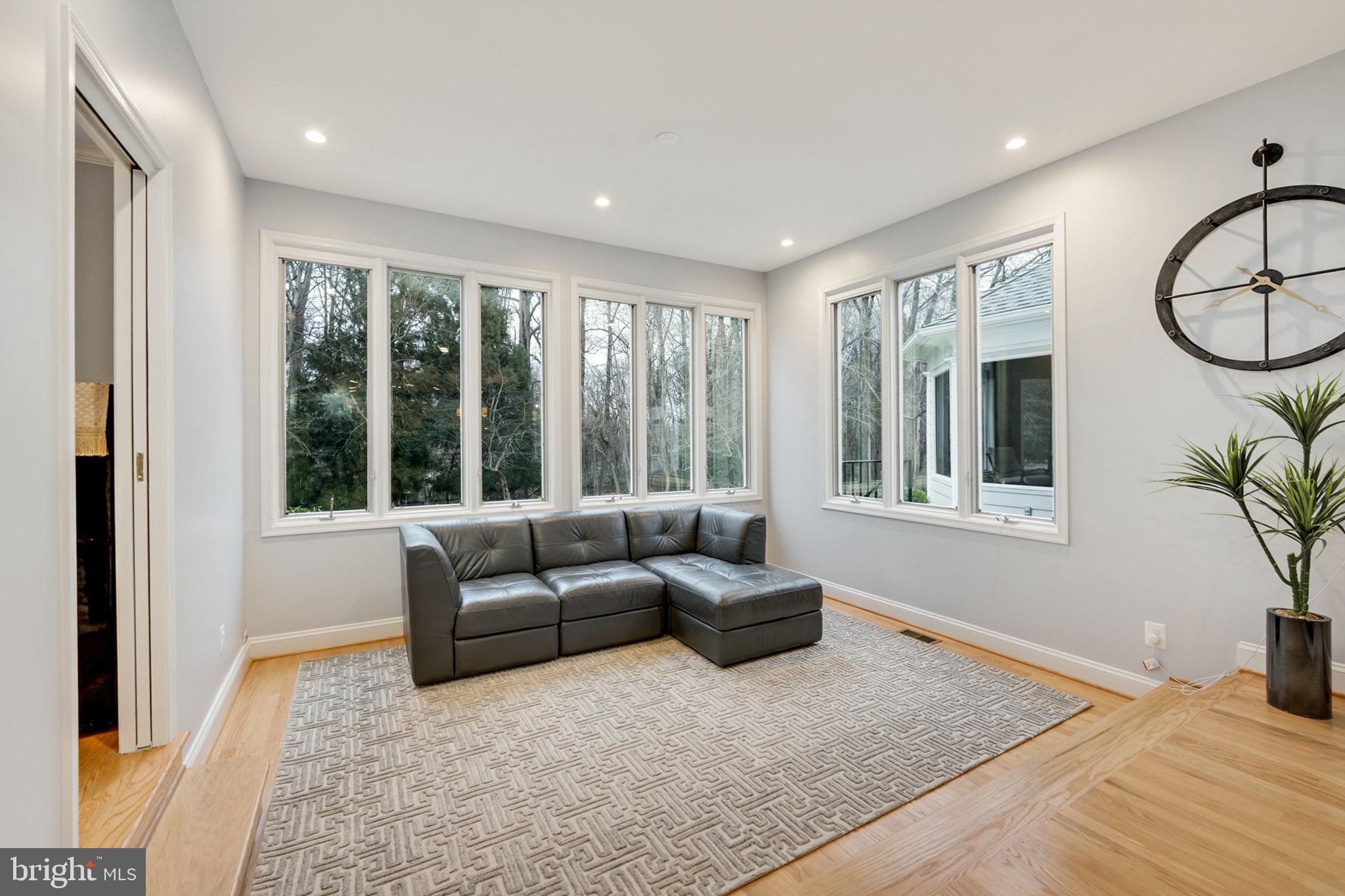 CORAL RIDGE - Residential