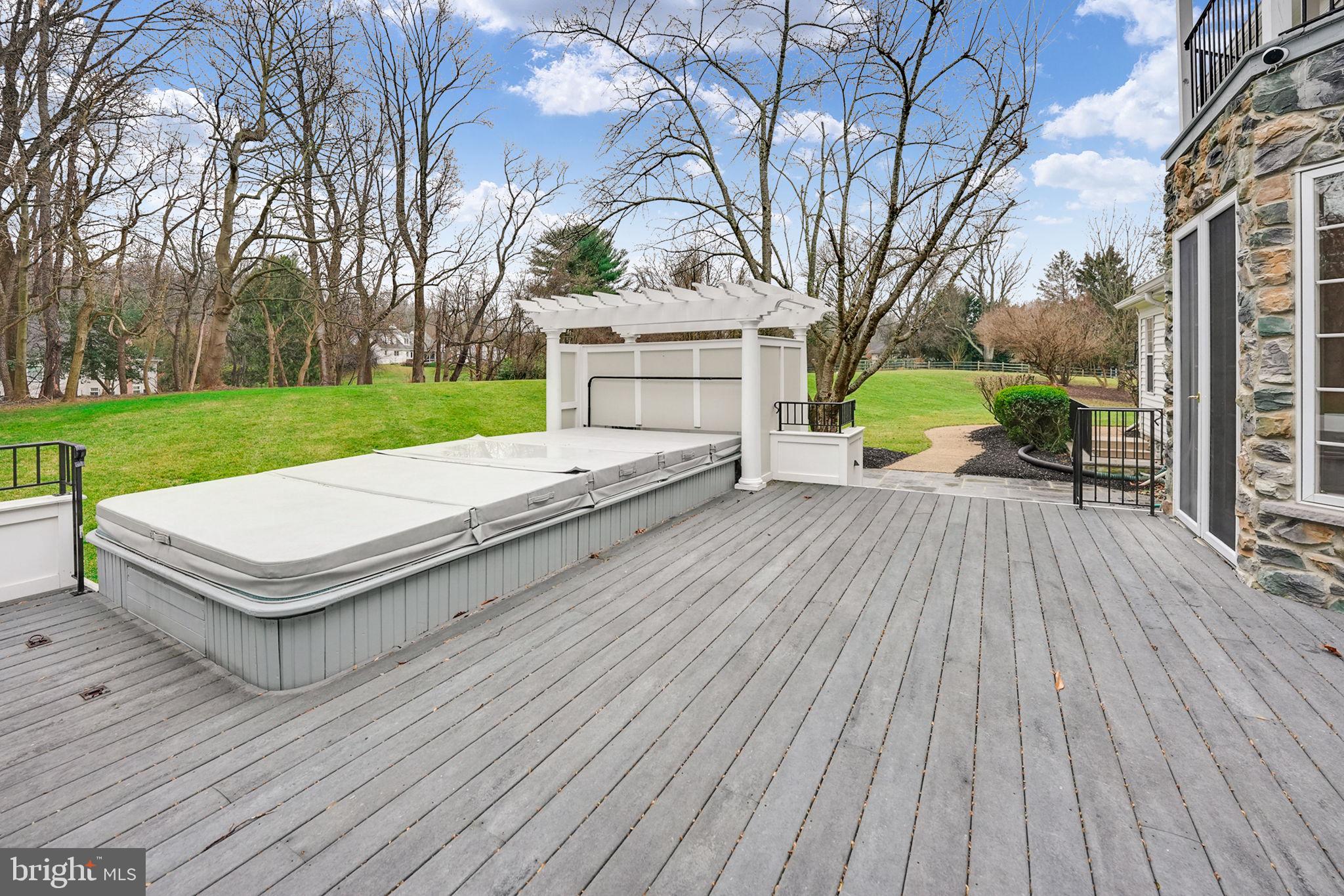 CORAL RIDGE - Residential