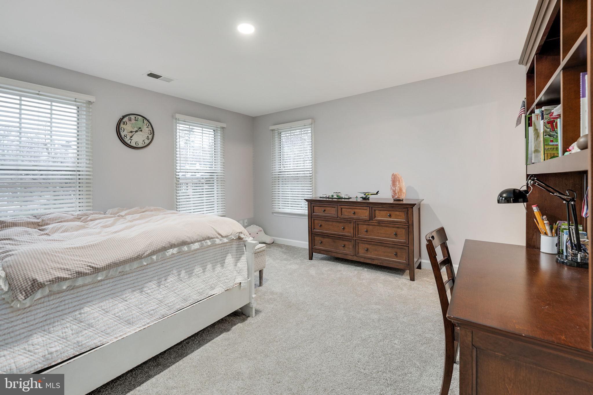 CORAL RIDGE - Residential