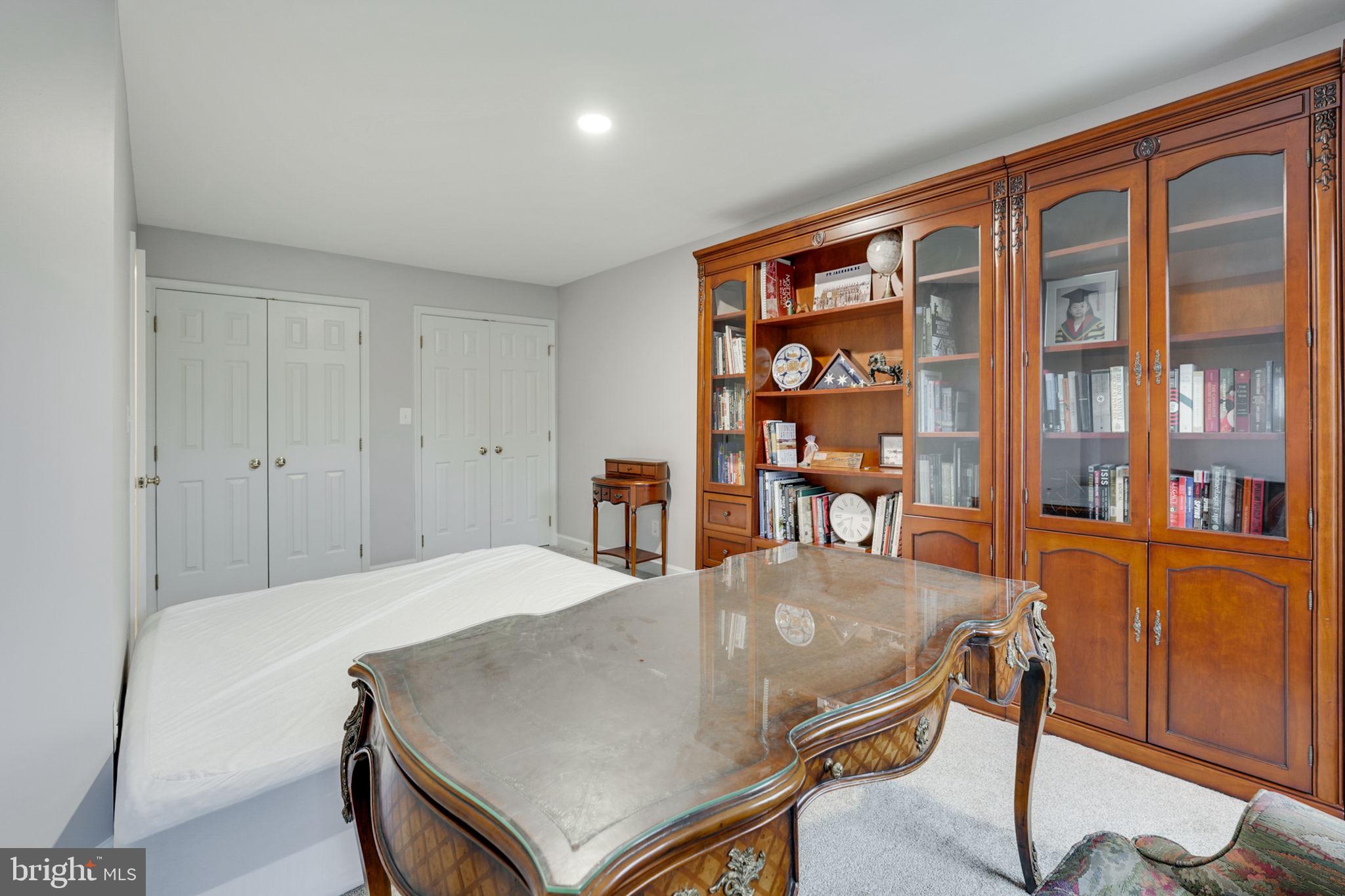 CORAL RIDGE - Residential