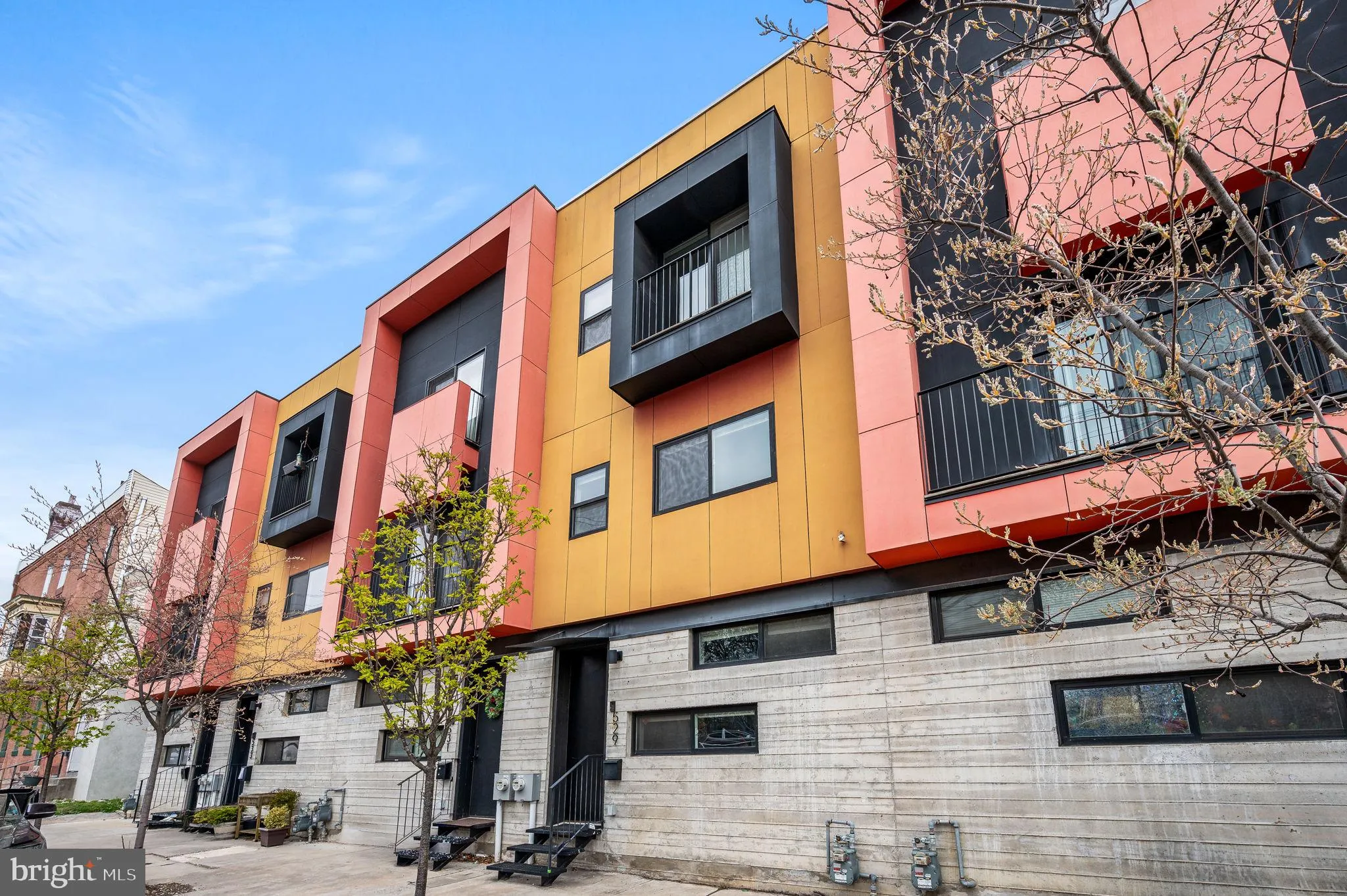 Philadelphia, Pennsylvania 19122, United States, 3 Bedrooms Bedrooms, ,3 BathroomsBathrooms,Residential,Active,164788