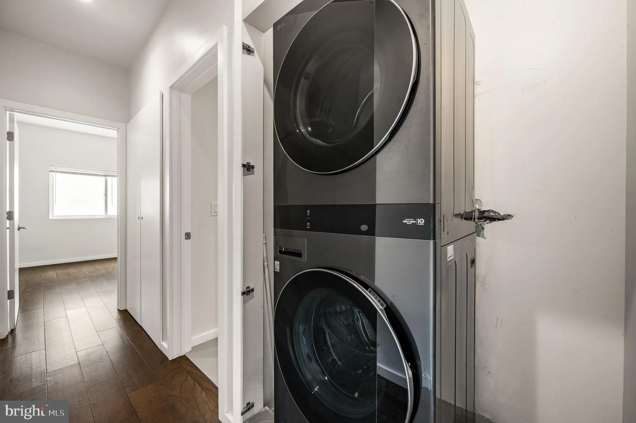 Philadelphia, Pennsylvania 19122, United States, 3 Bedrooms Bedrooms, ,3 BathroomsBathrooms,Residential,Active,164788