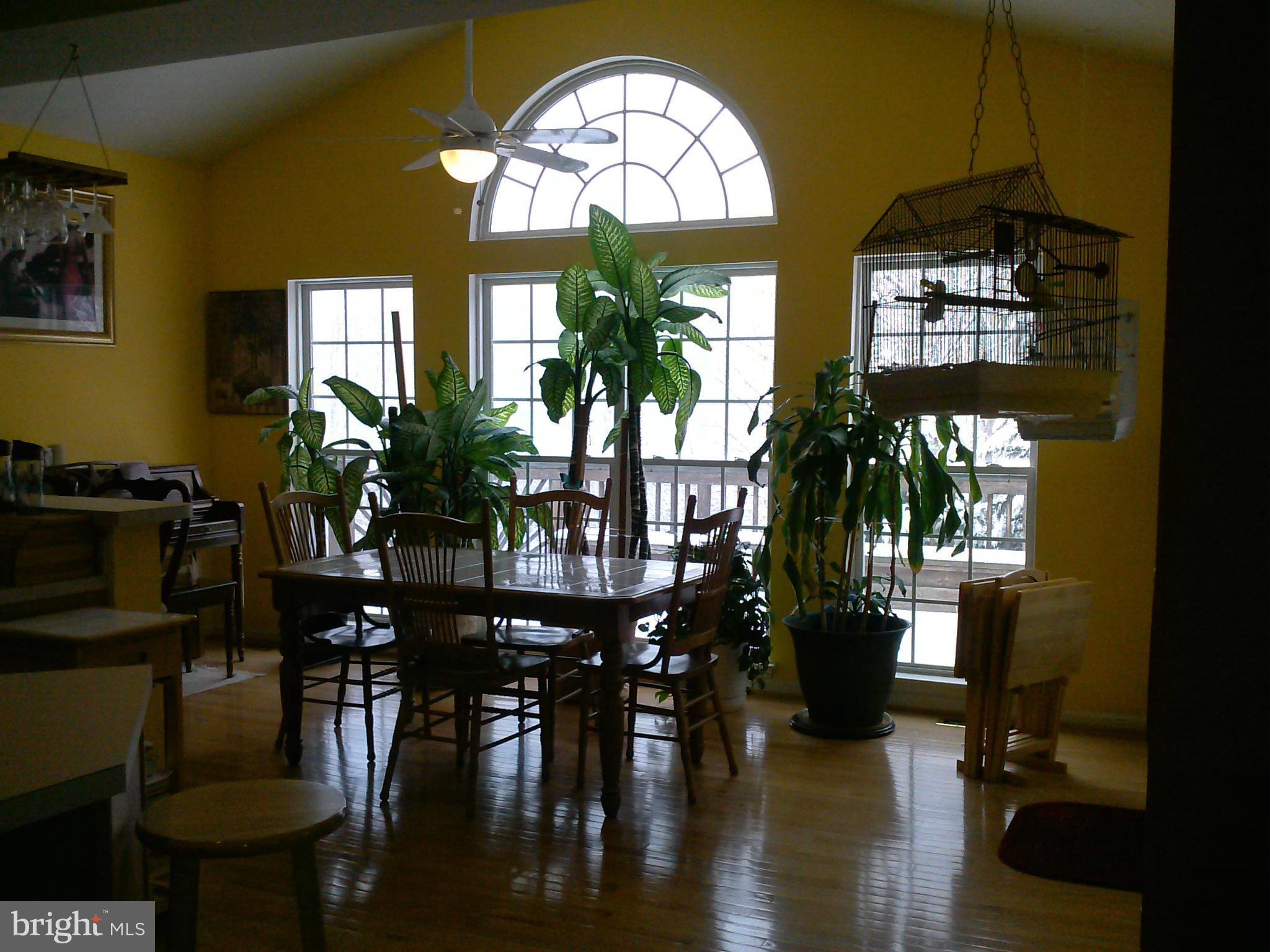 CARDINAL CREST - Residential Lease