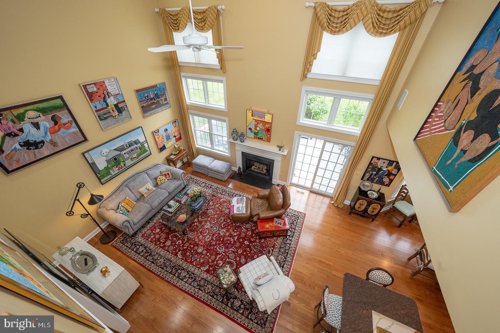 MERION HILL - Residential
