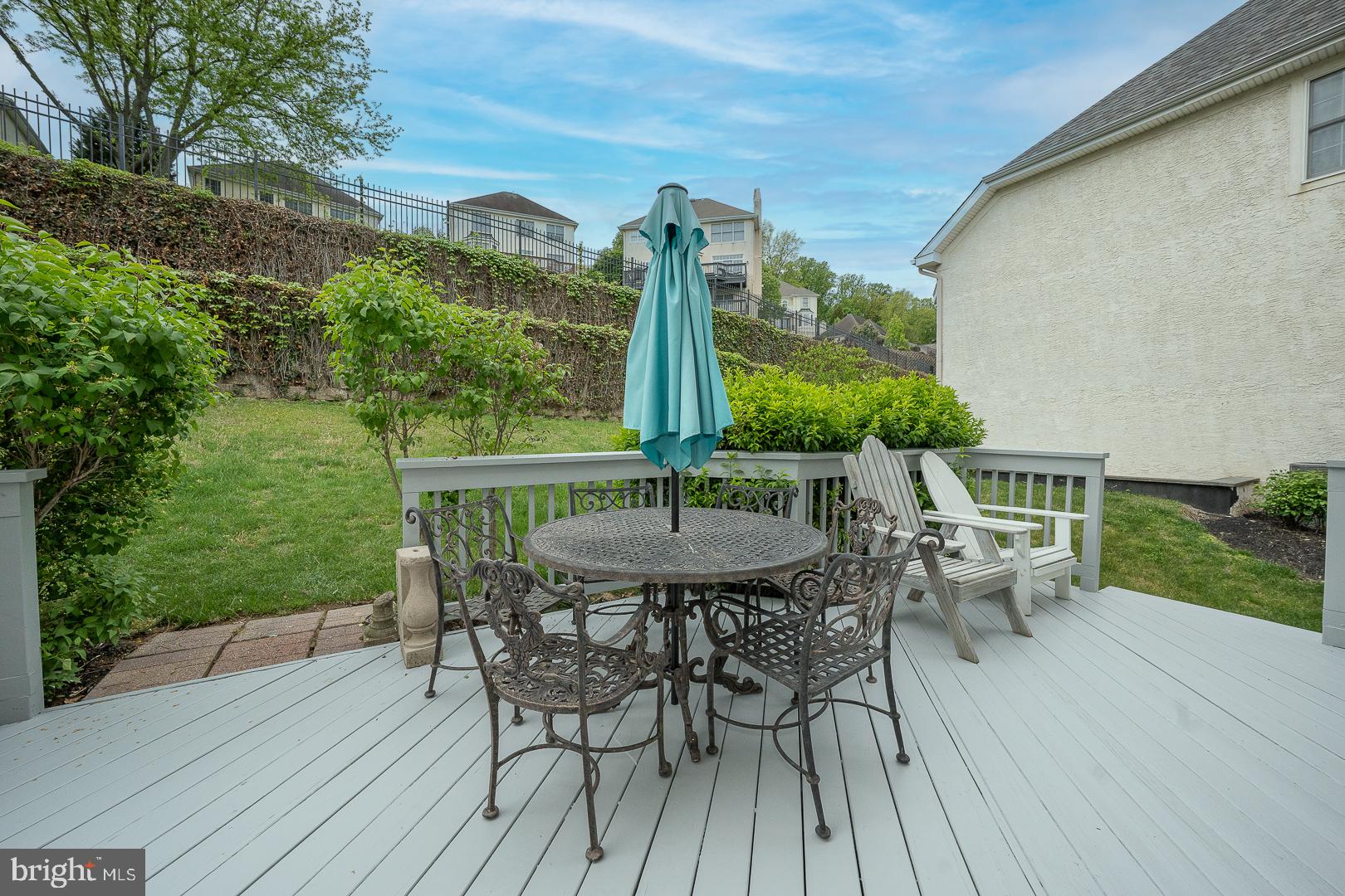 MERION HILL - Residential