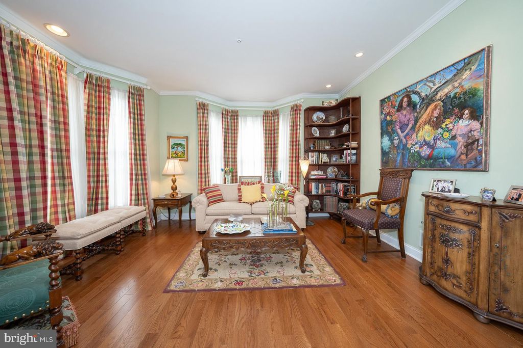 Photo of 1109 Riverview Lane, CONSHOHOCKEN, PA 19428 (MLS # PAMC2177940)