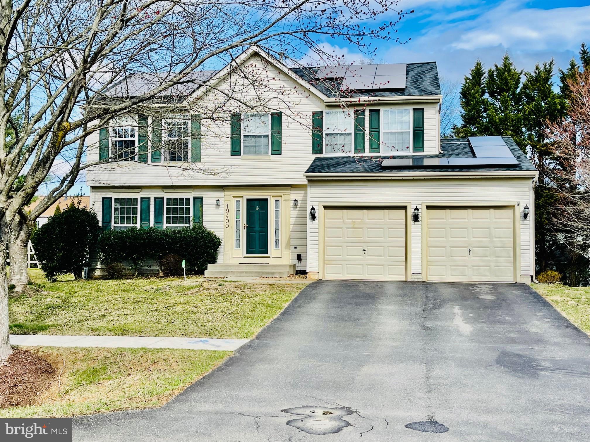 Welcome to this stunning 4-bedroom, 3.5-bathroom home, perfectly blending modern luxury and energy-efficient living. The spacious layout boasts elegant hardwood floors throughout main level , complemented by sleek granite countertops and premium stainless steel appliances in the gourmet kitchen. A fully finished basement offers versatile space for entertainment, a home gym, or additional living areas.
Practicality meets convenience with a 2-car garage featuring a built-in electric vehicle charger, while solar panels ensure eco-friendly energy savings. Enjoy the charm of a flat, partially fenced yard—ideal for outdoor gatherings.
Additional highlights include Solar panels, abundant natural light, a dedicated laundry area, and a timeless design perfect for today’s lifestyle. Don’t miss this move-in-ready gem combining style, sustainability, and functionality. Schedule your showing today