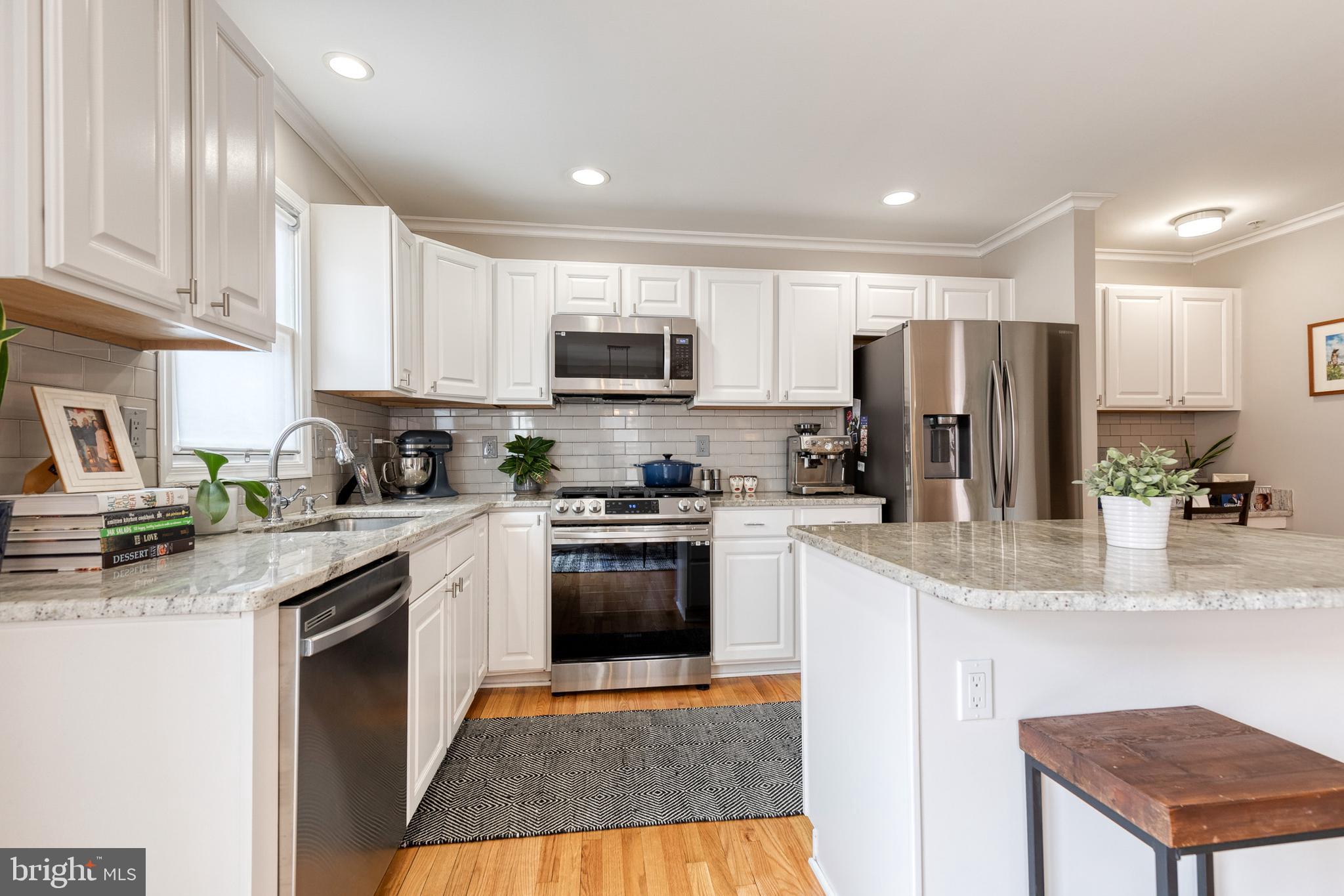 FEDERAL HILL HISTORIC DISTRICT - Residential Lease