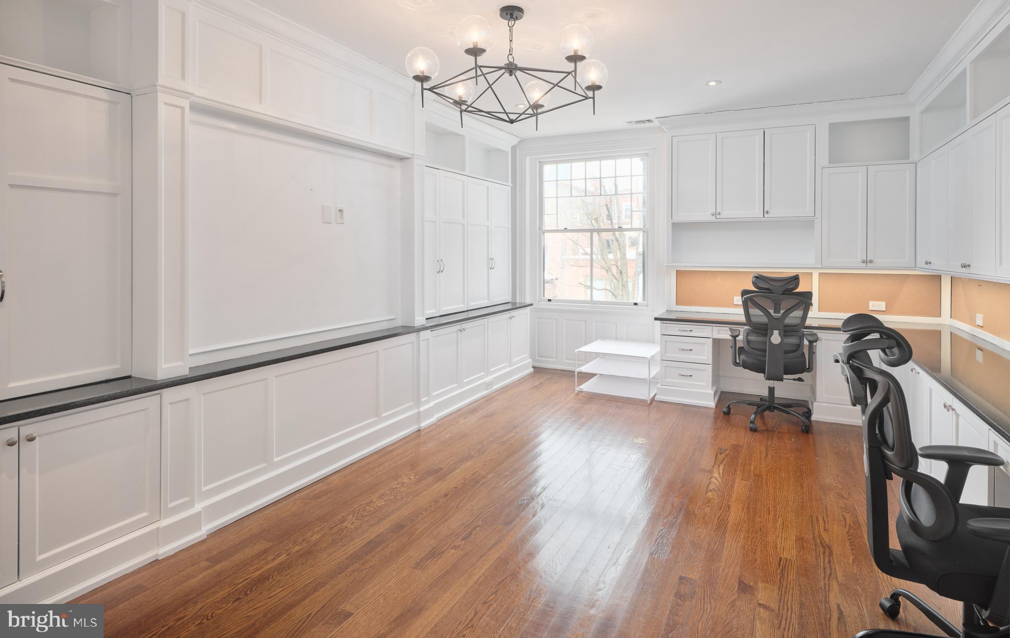 RITTENHOUSE SQUARE - Residential