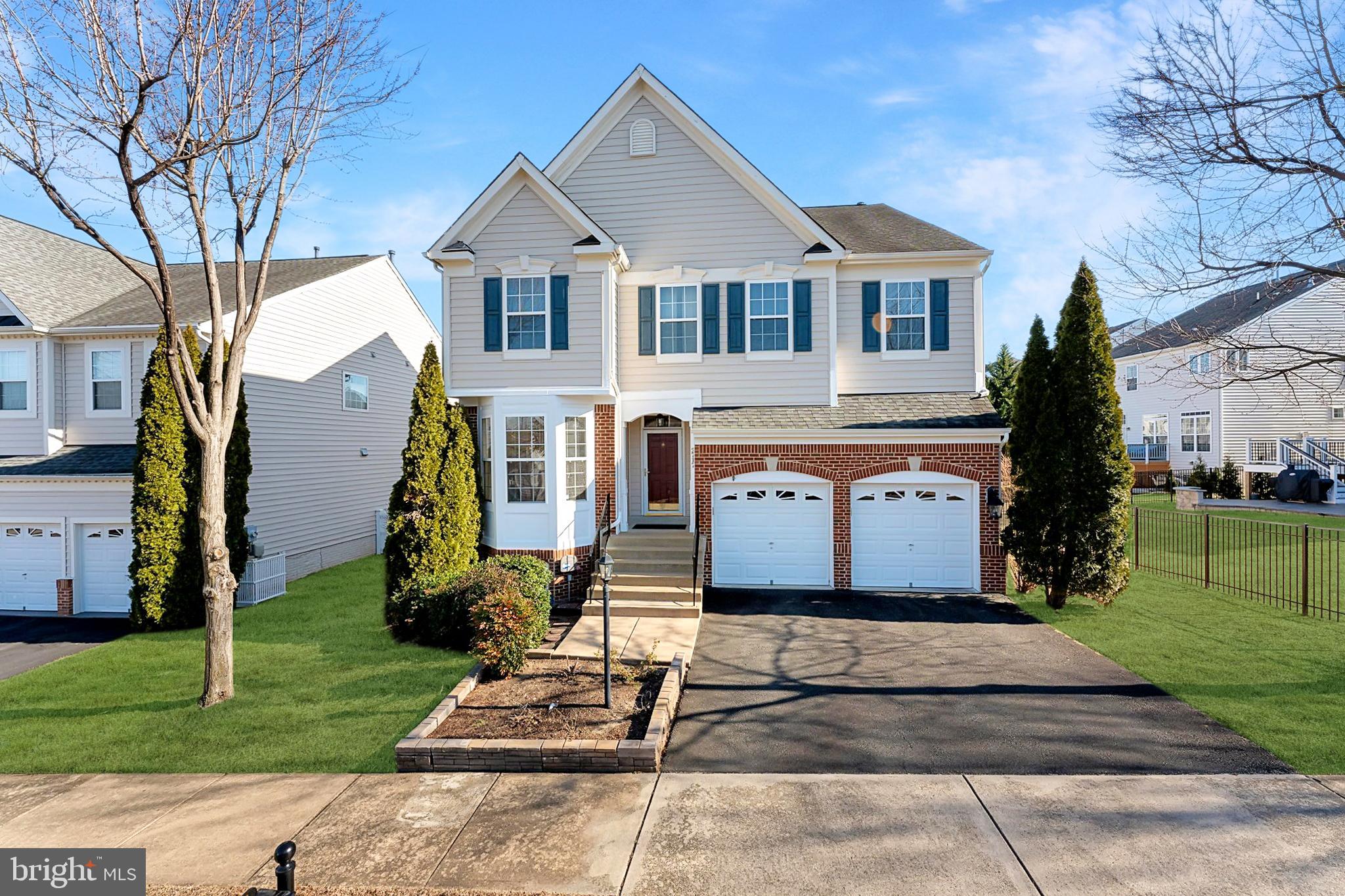 PORT POTOMAC - Residential