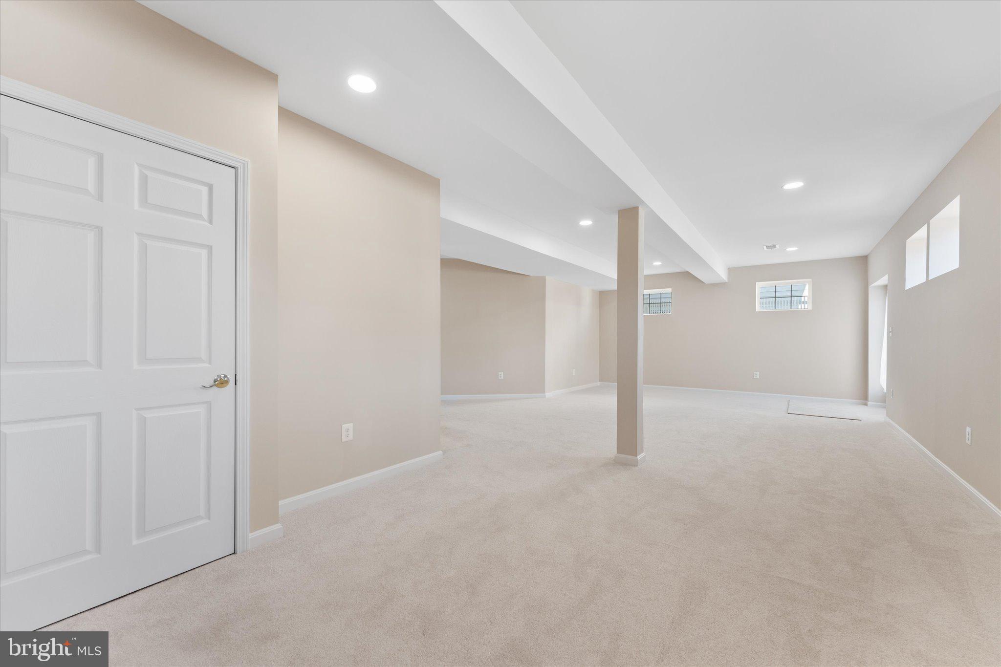 PORT POTOMAC - Residential