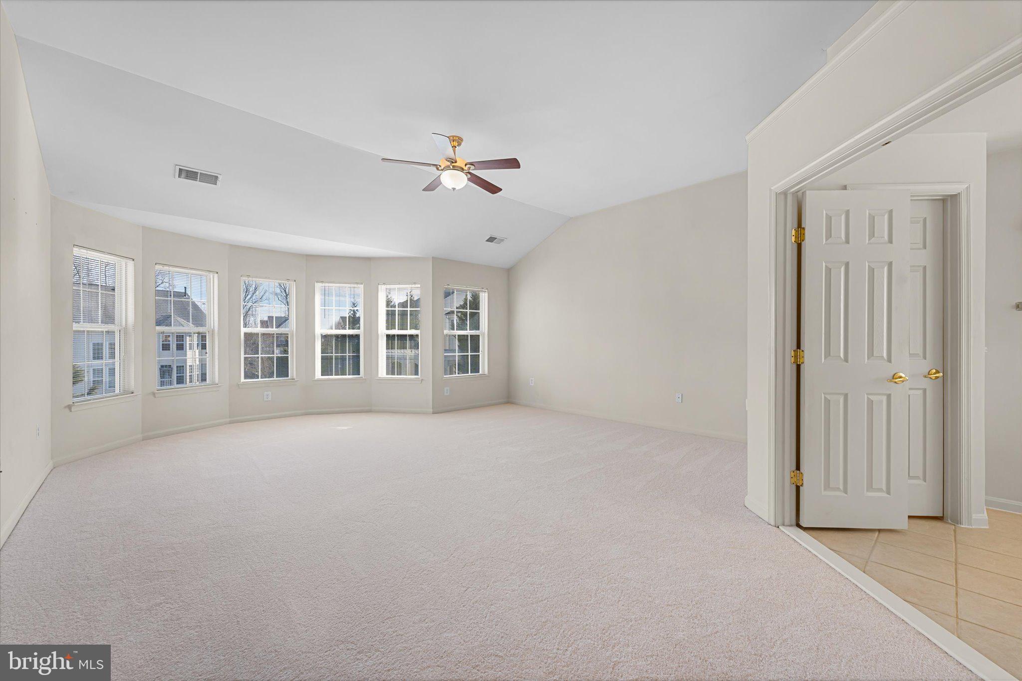 PORT POTOMAC - Residential