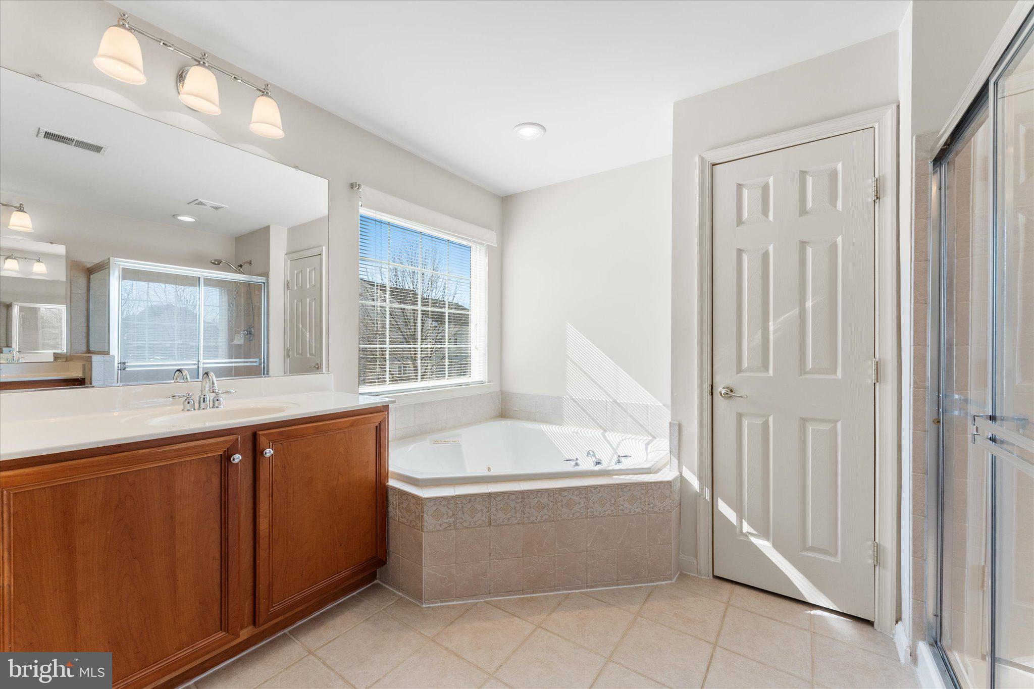 PORT POTOMAC - Residential