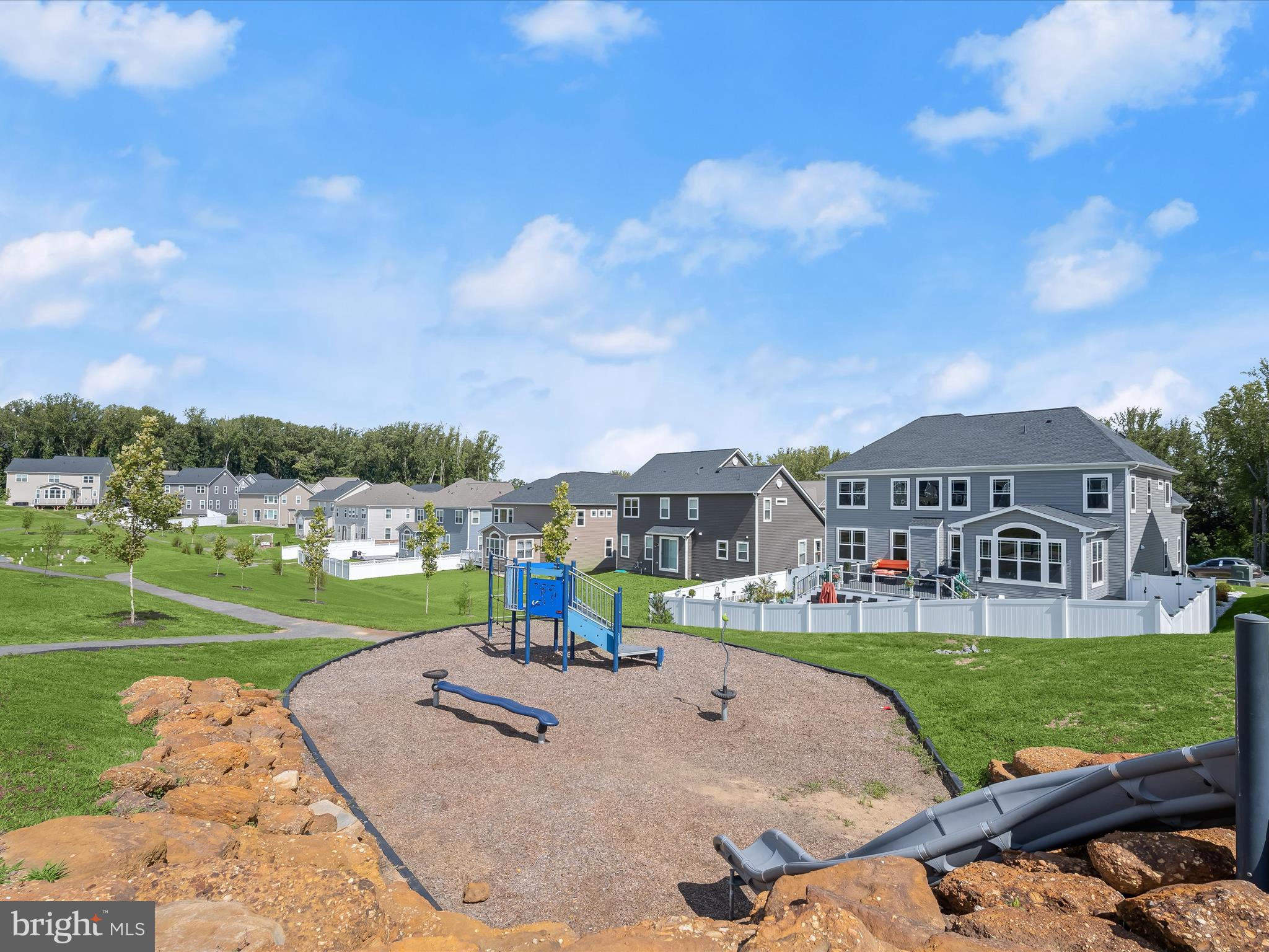 ST CHARLES TOWNS - Residential