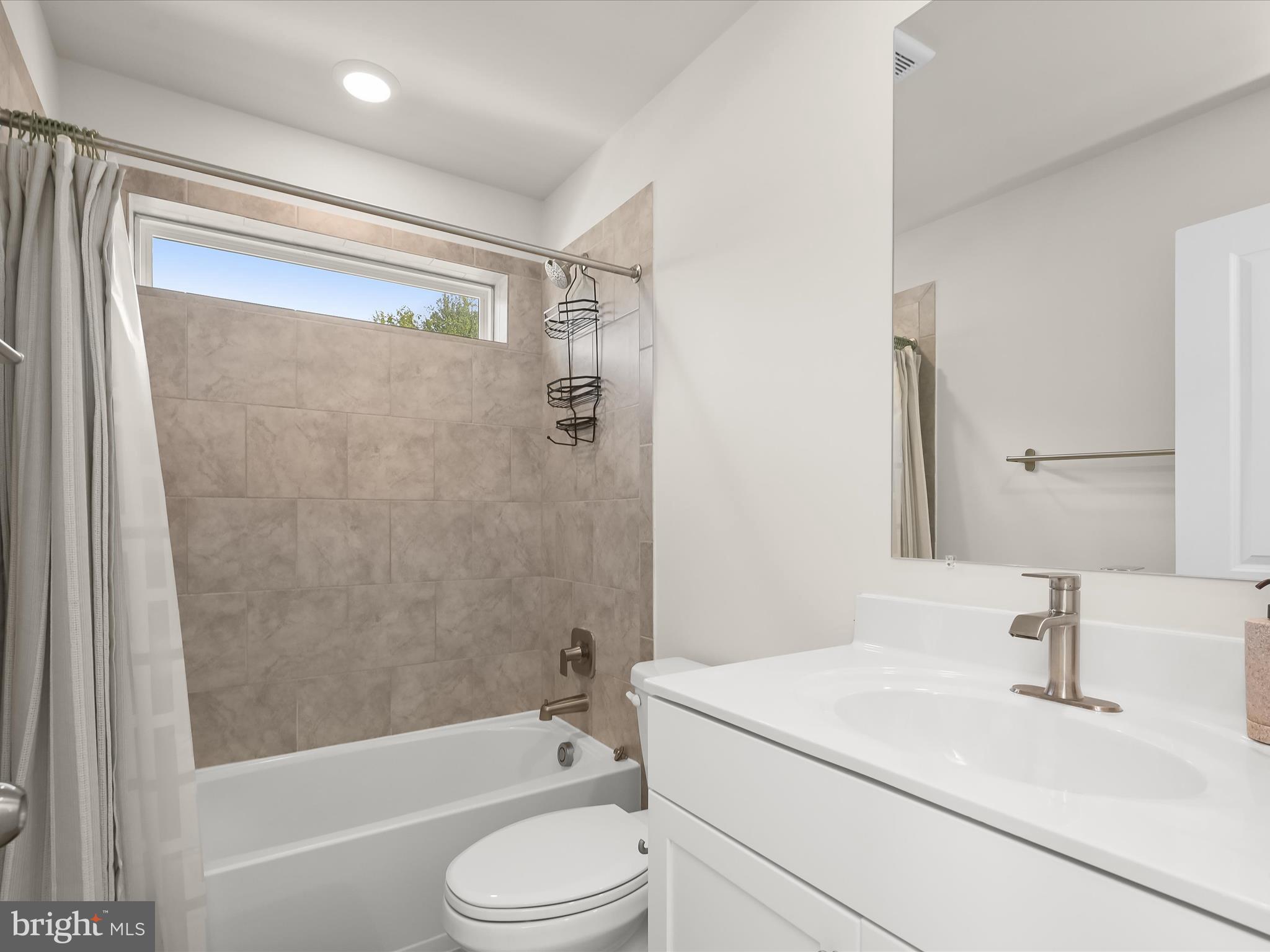 ST CHARLES TOWNS - Residential