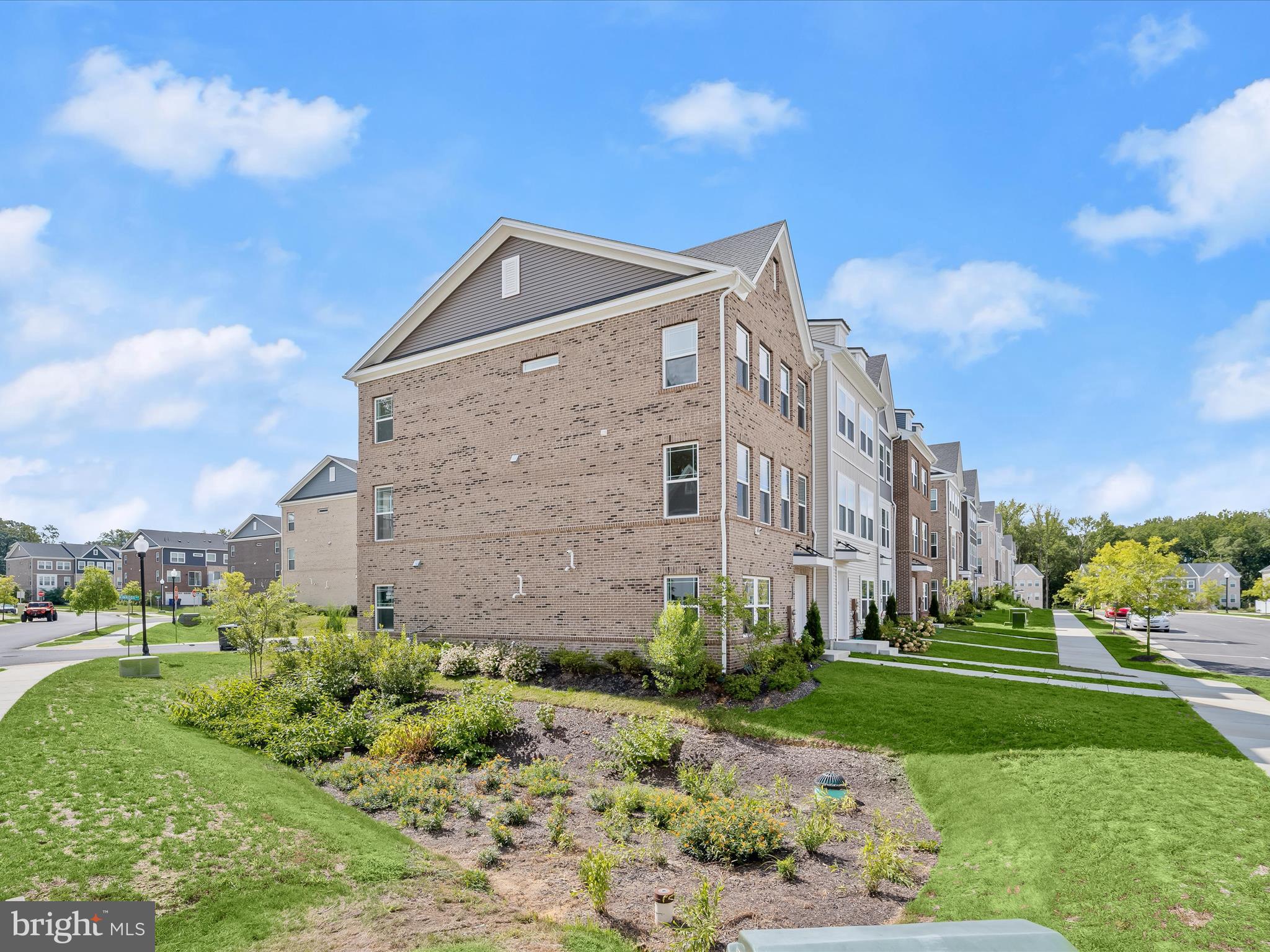 ST CHARLES TOWNS - Residential