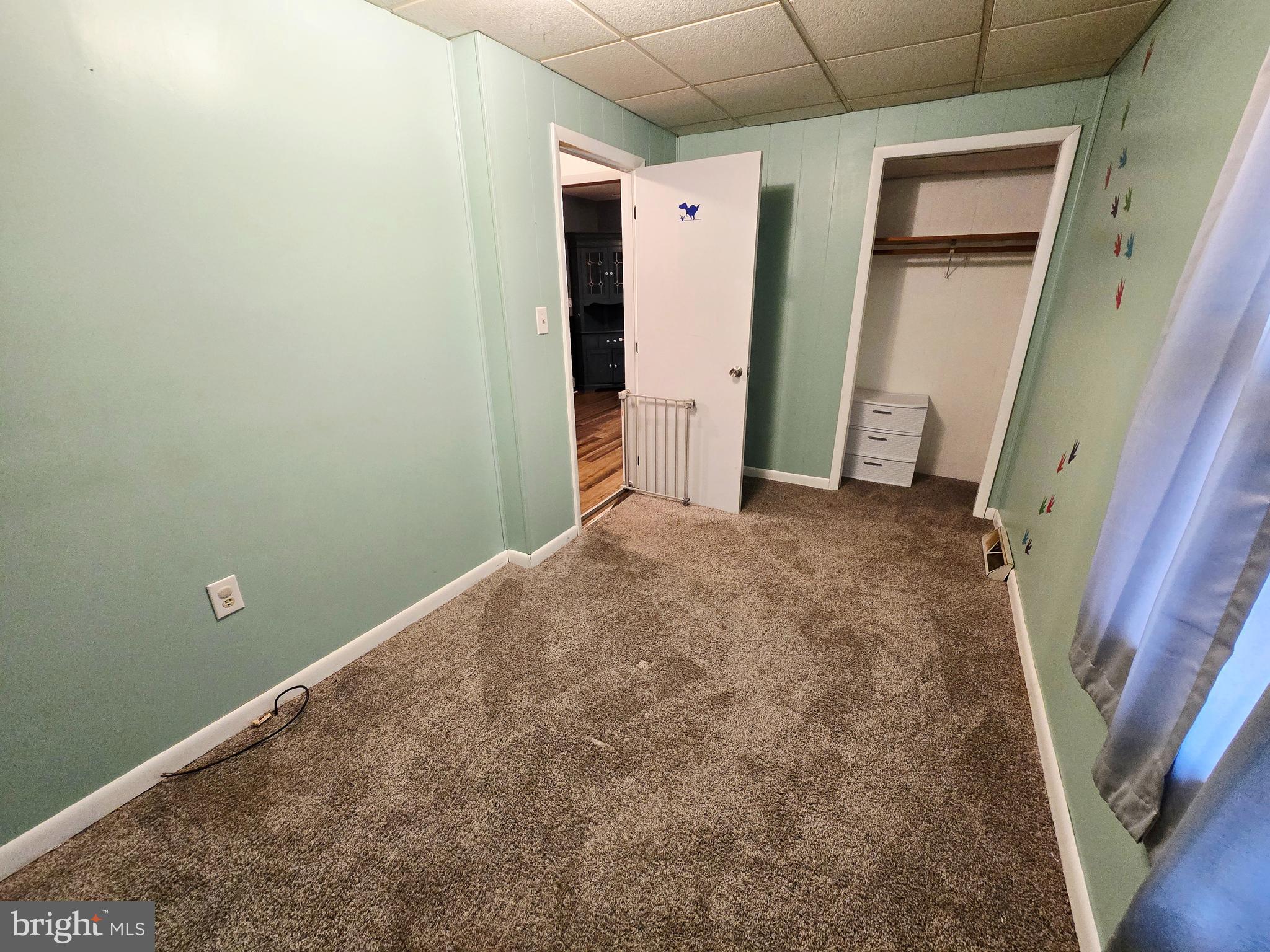 CRESAPTOWN - Residential