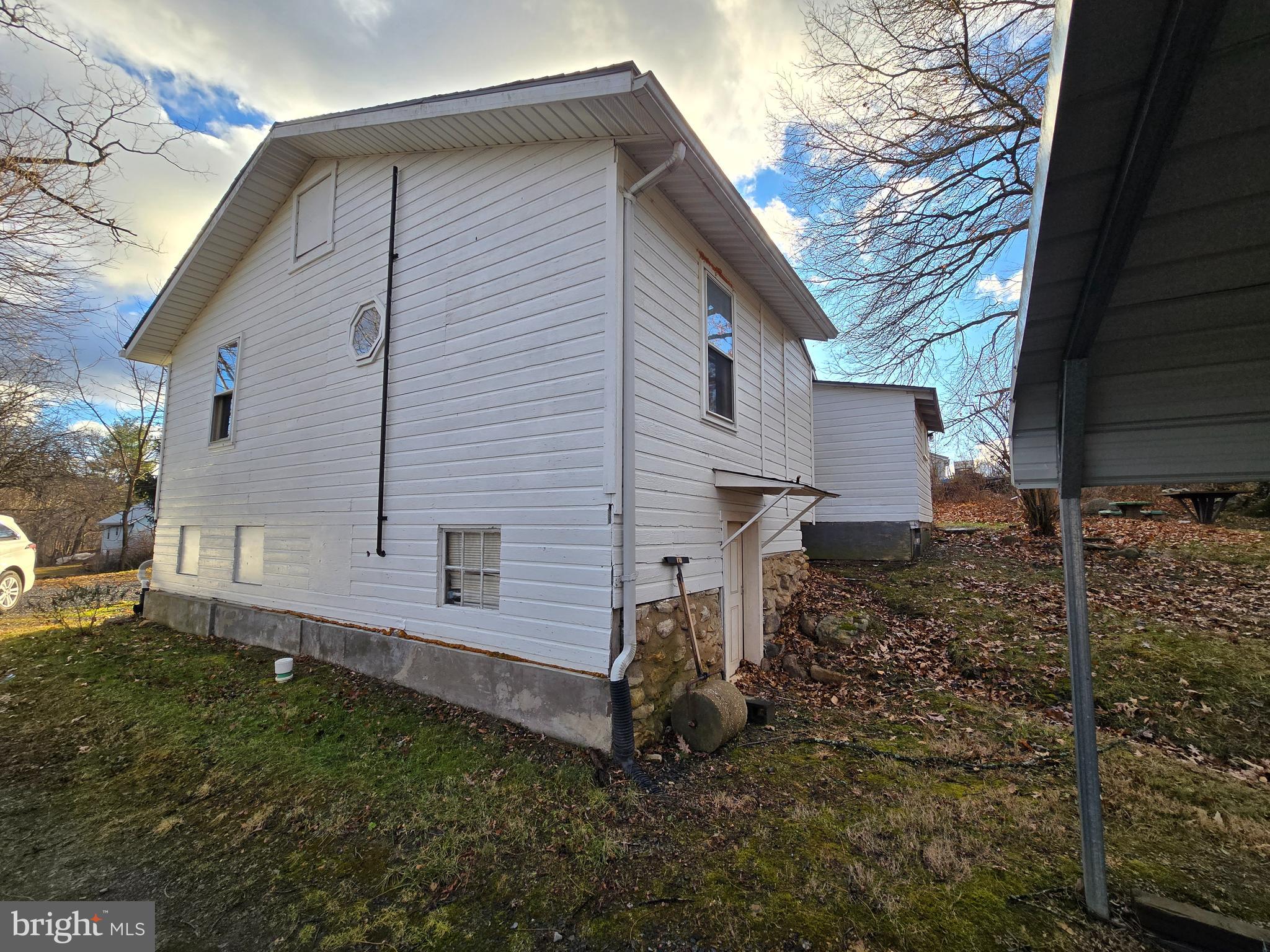 CRESAPTOWN - Residential