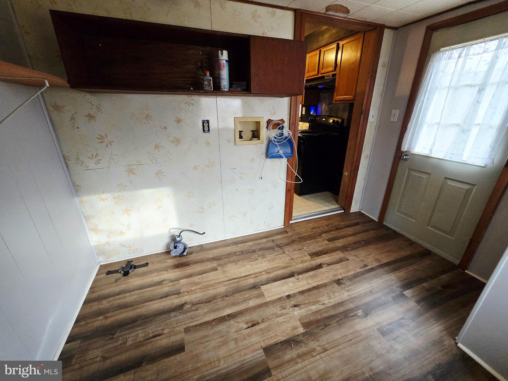 CRESAPTOWN - Residential