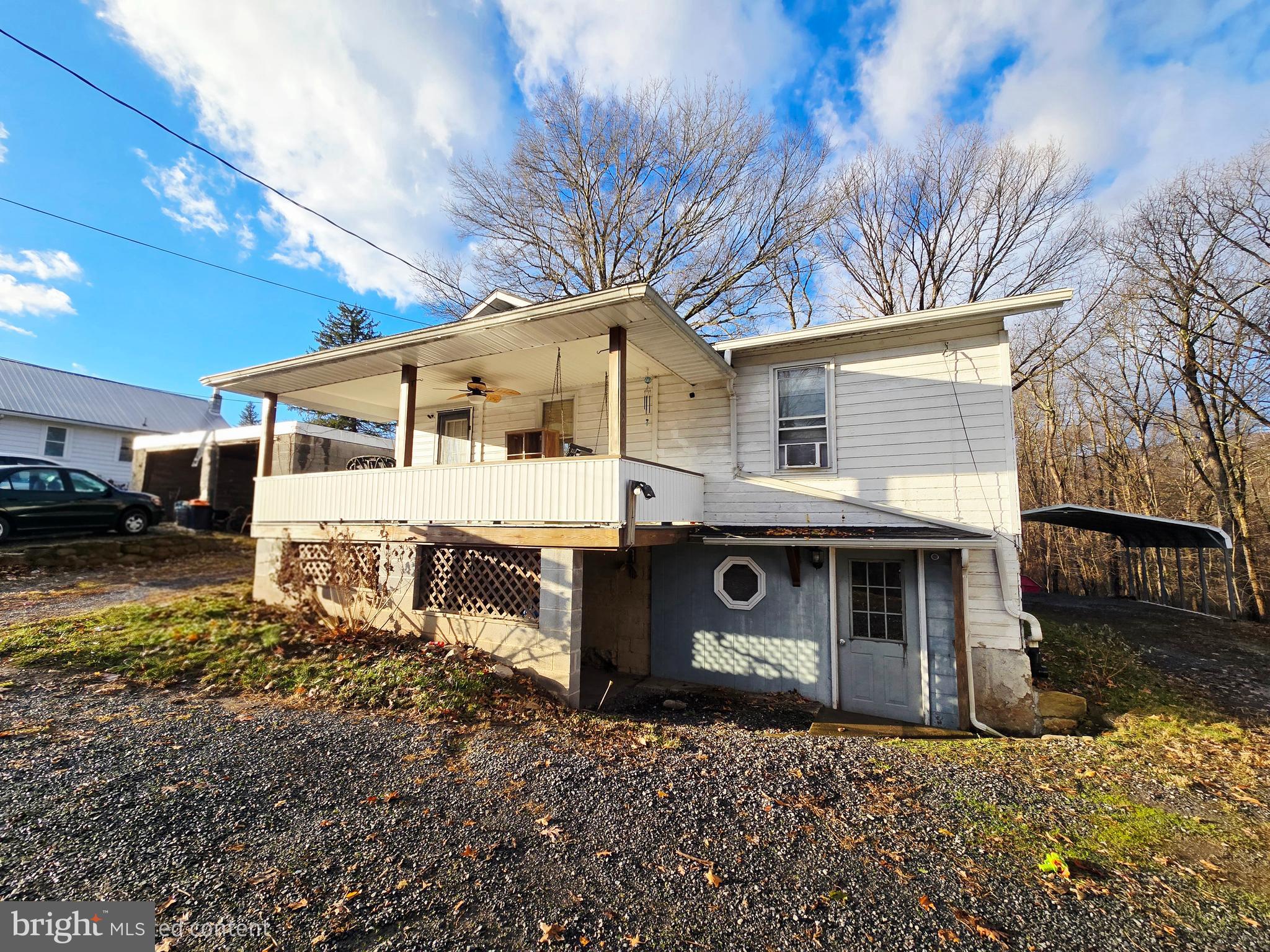 CRESAPTOWN - Residential