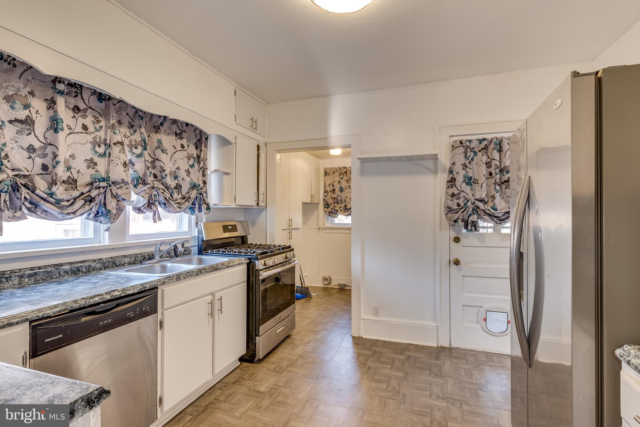 MARTINSBURG - Residential