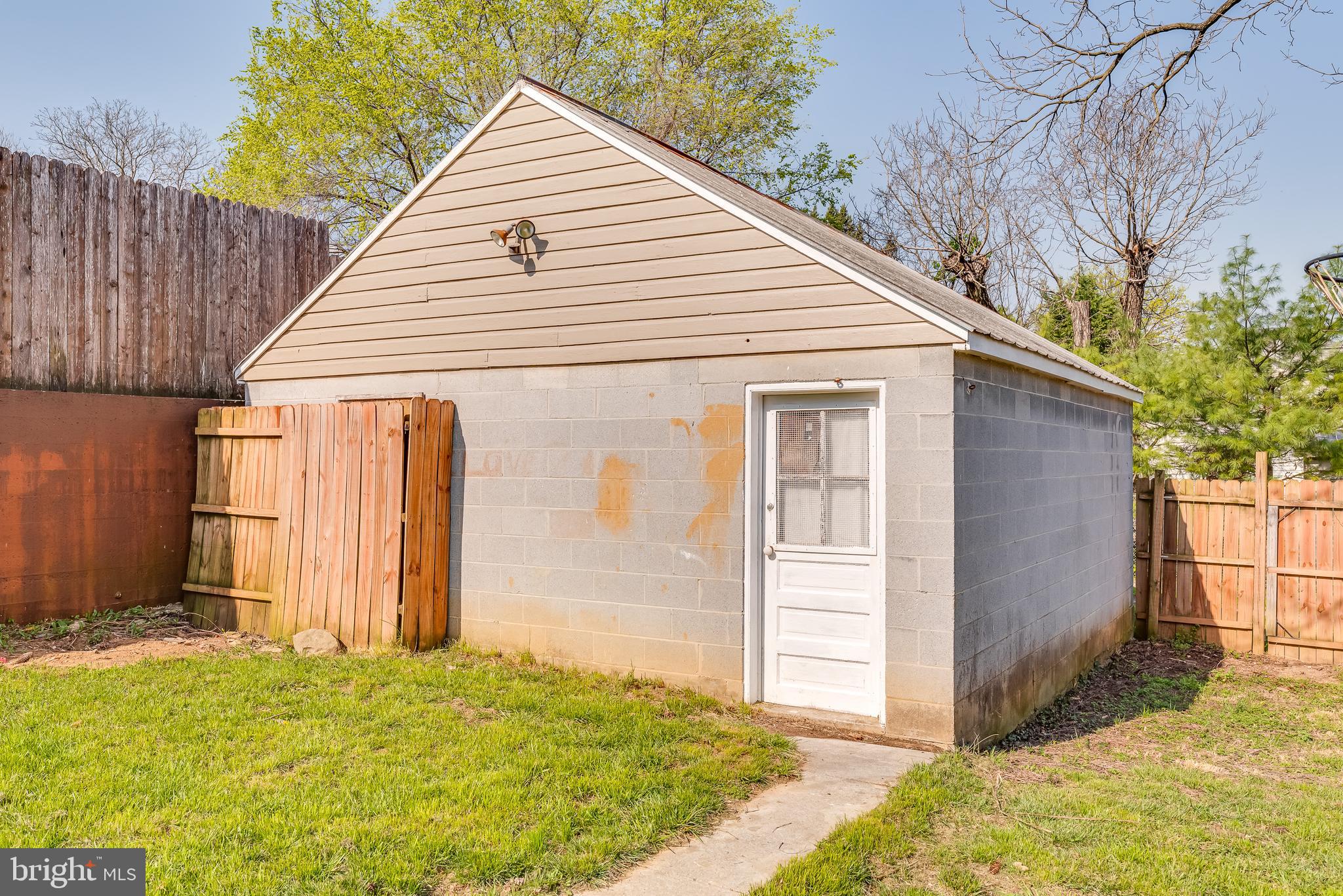 MARTINSBURG - Residential