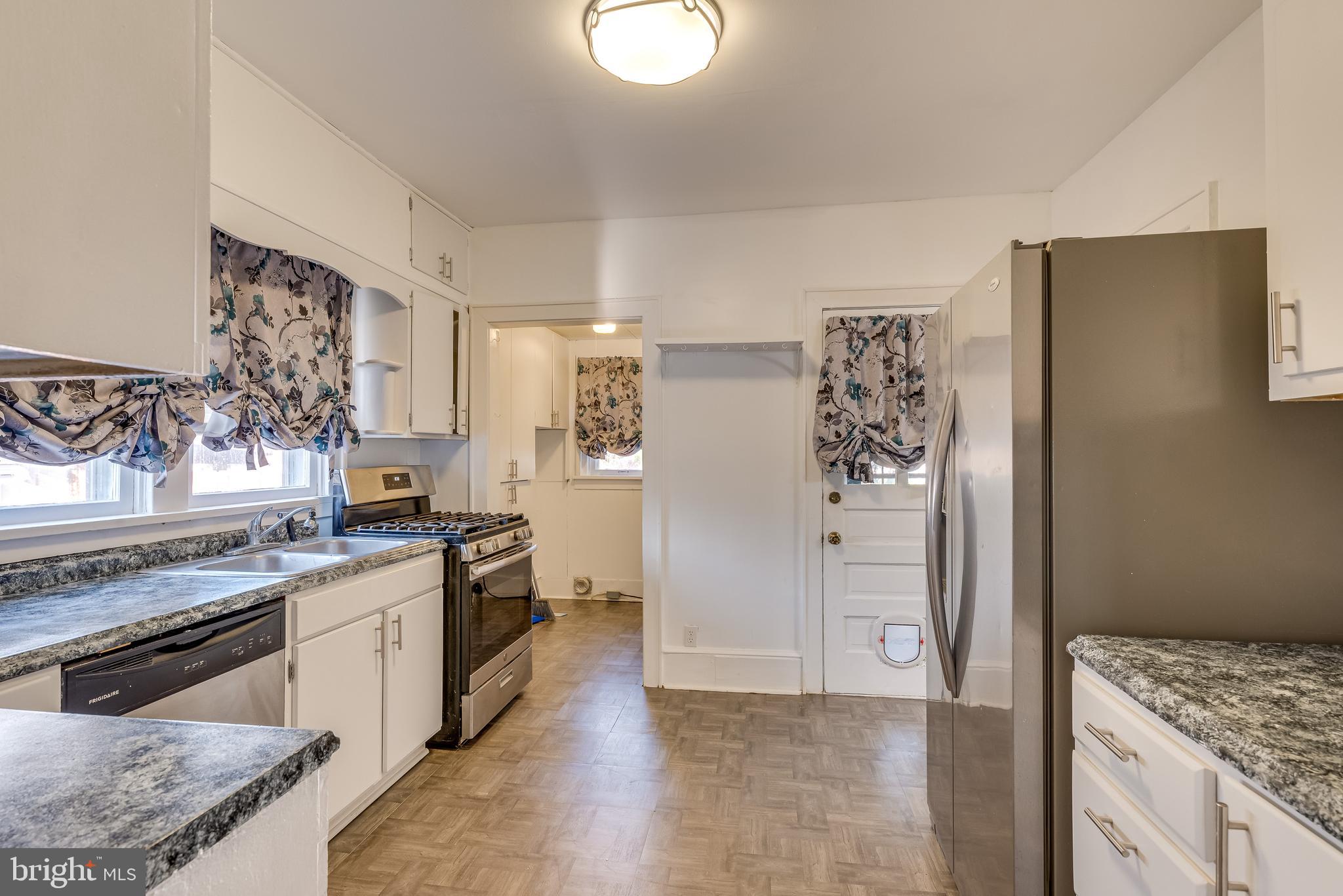 MARTINSBURG - Residential