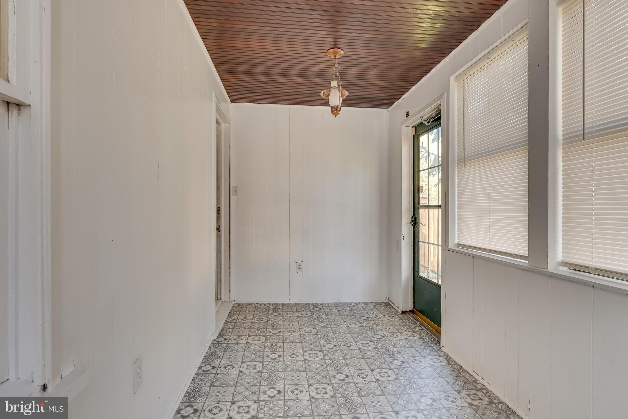 MARTINSBURG - Residential