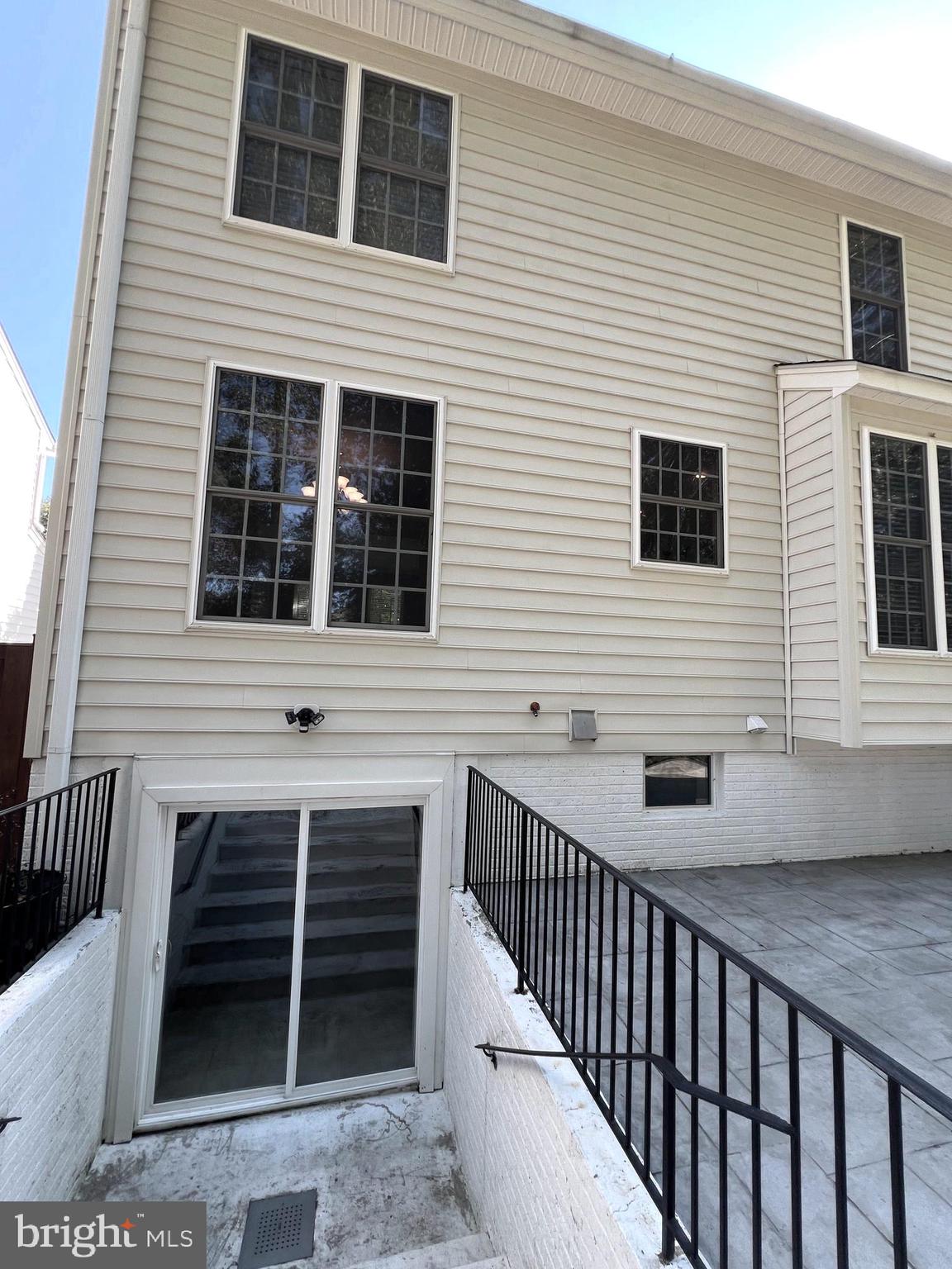 RIDGEFIELD OAKS - Residential