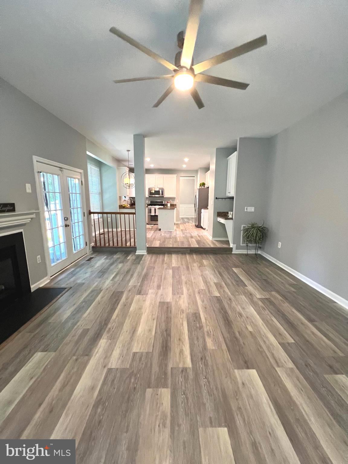 RIDGEFIELD OAKS - Residential