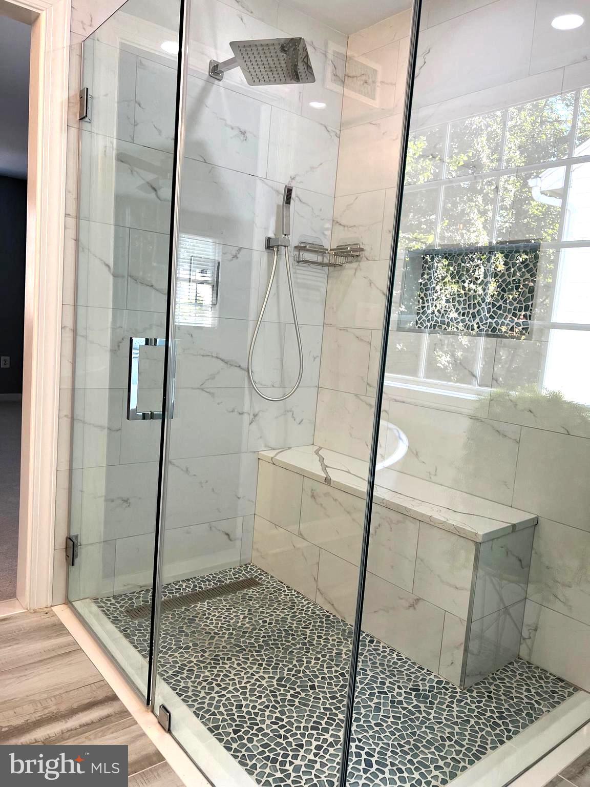 RIDGEFIELD OAKS - Residential