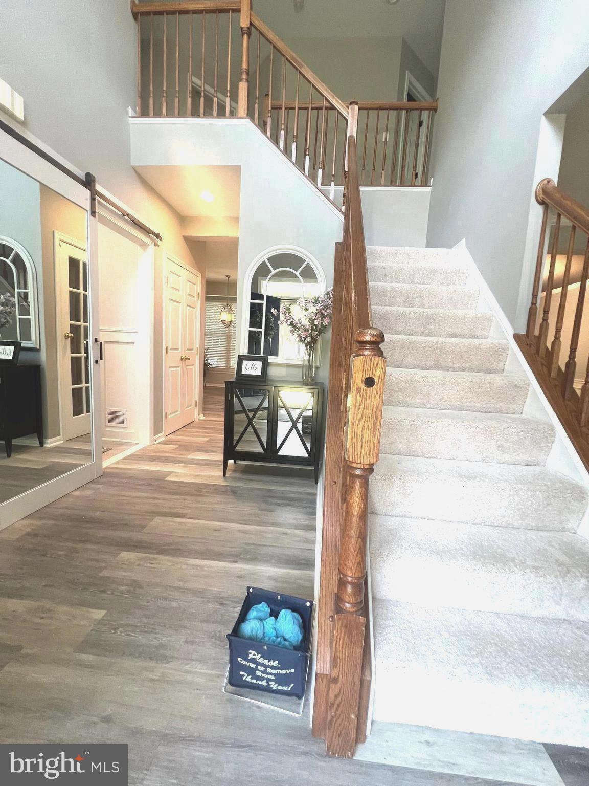 RIDGEFIELD OAKS - Residential