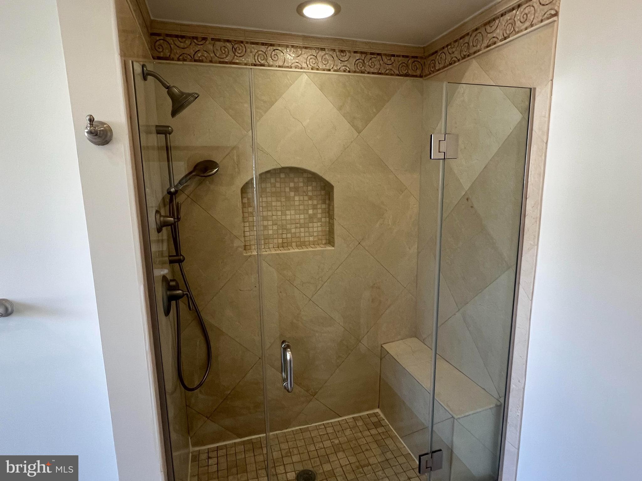 BARNSLEY MANOR ESTATES - Residential