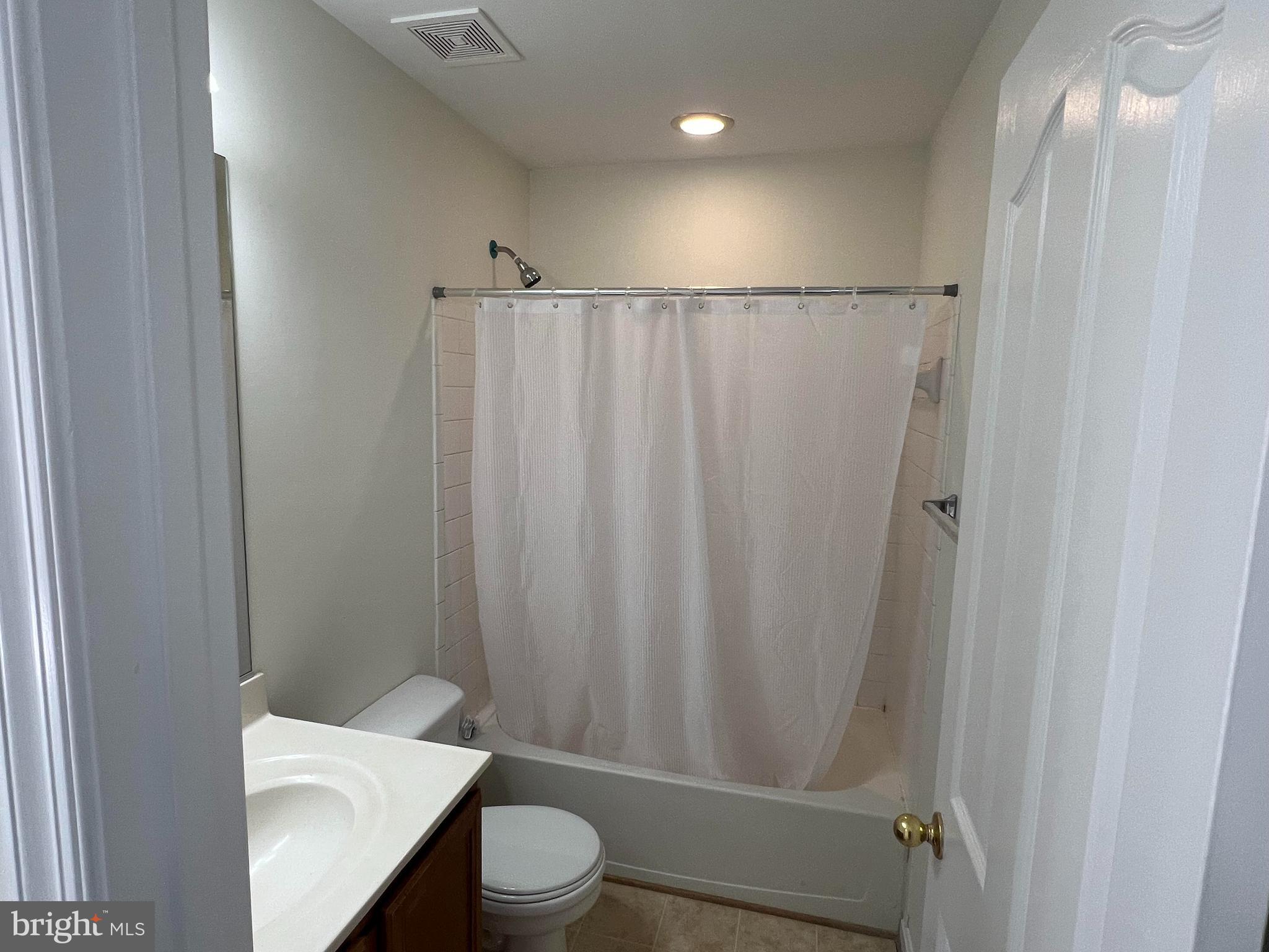 BARNSLEY MANOR ESTATES - Residential