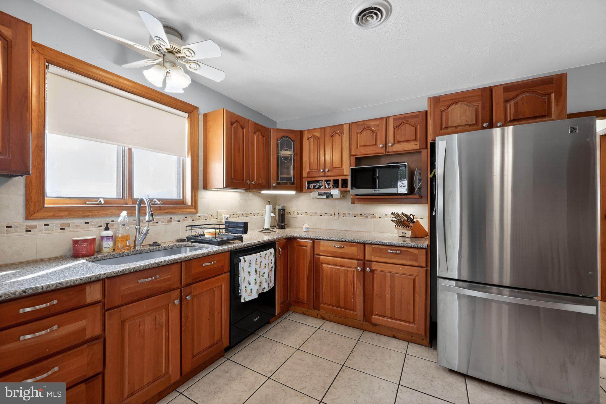 HUNTINGDON VALLEY - Residential