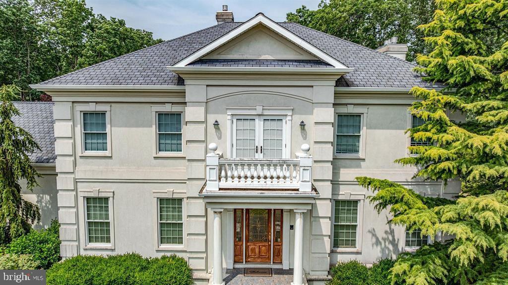 1880 BROOKFIELD STREET