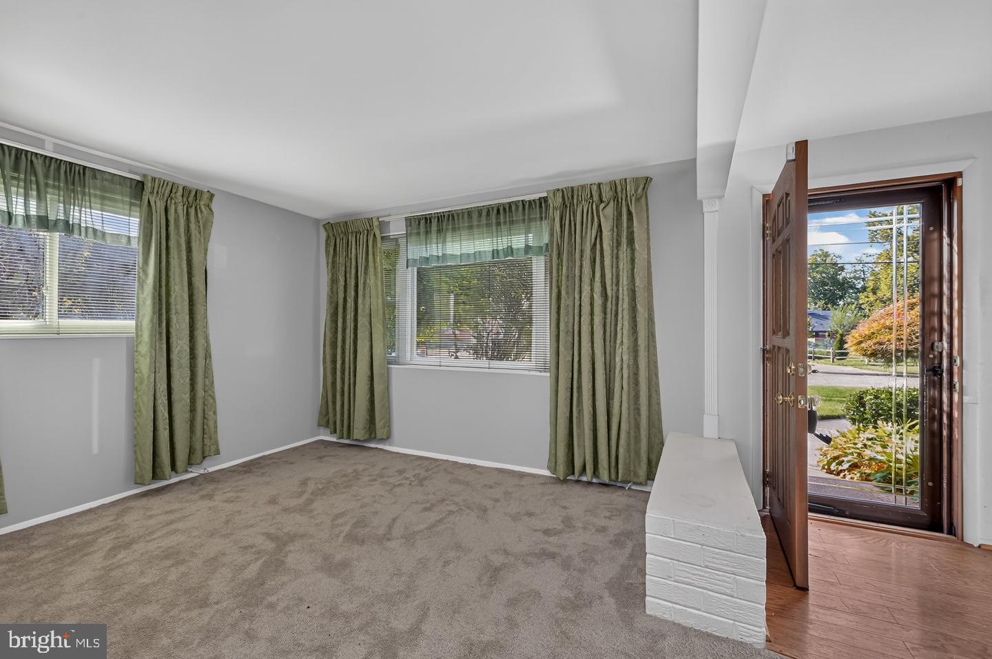 4107 TULARE DRIVE