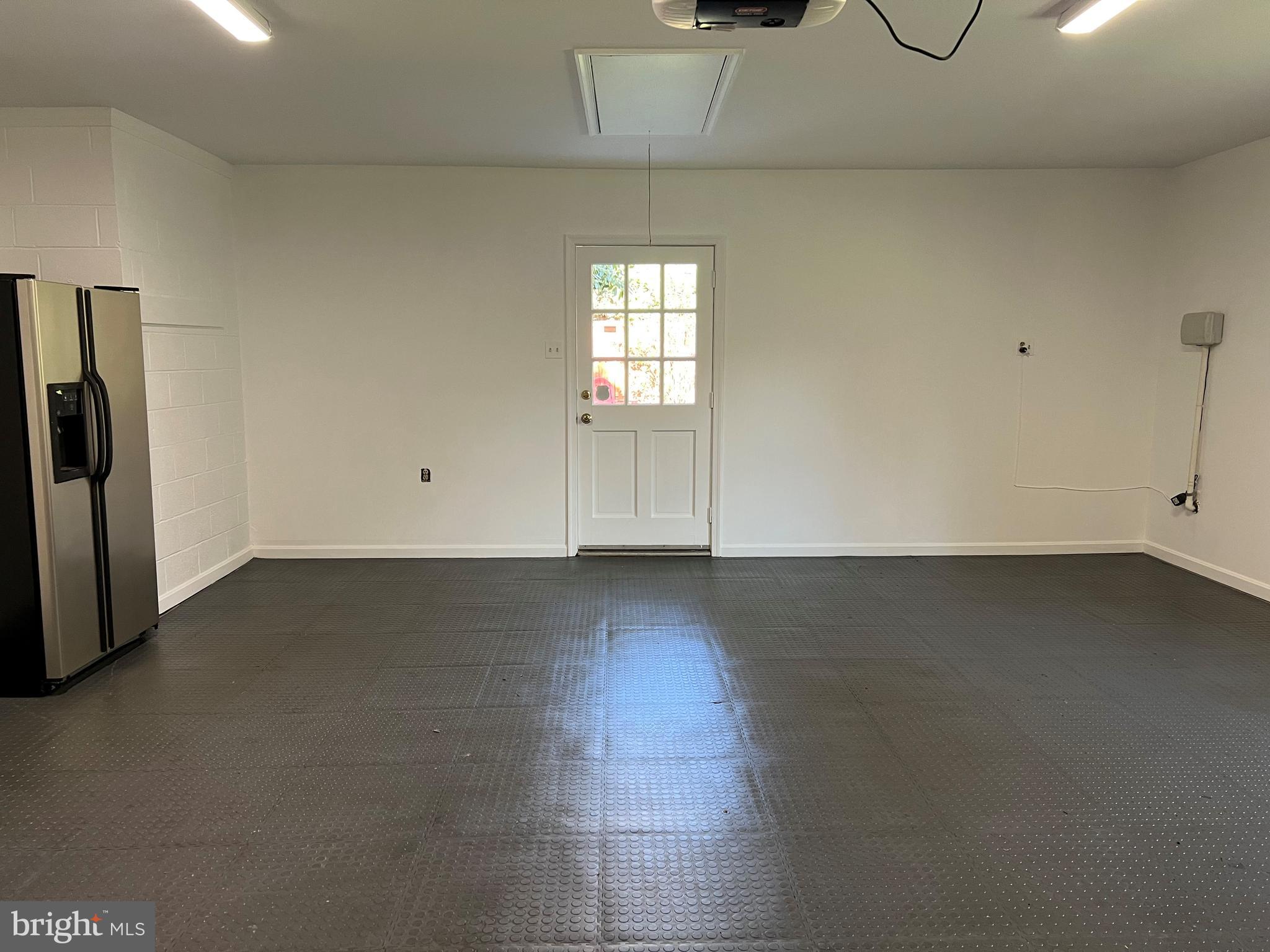 LYNWOOD - Residential