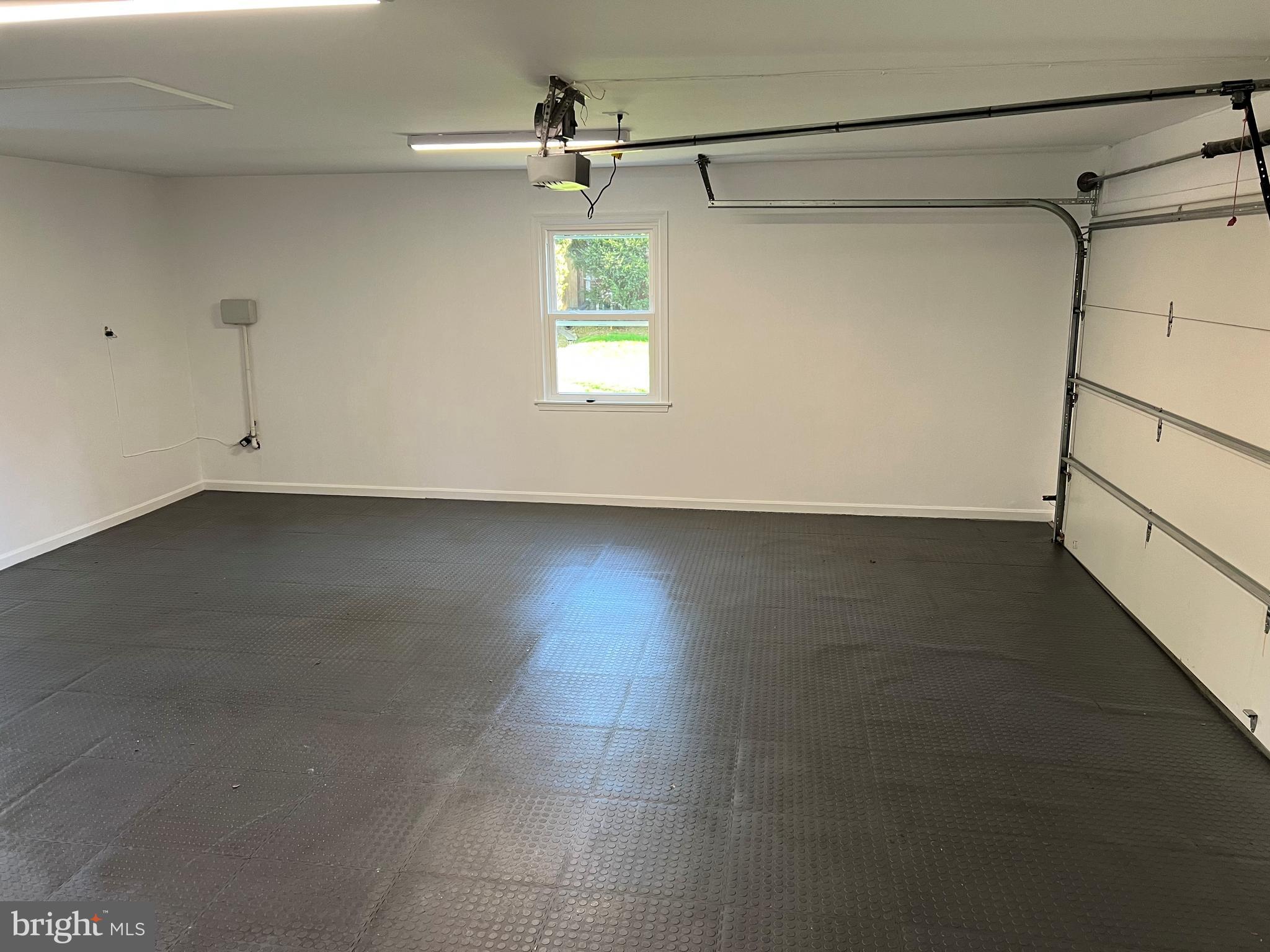 LYNWOOD - Residential