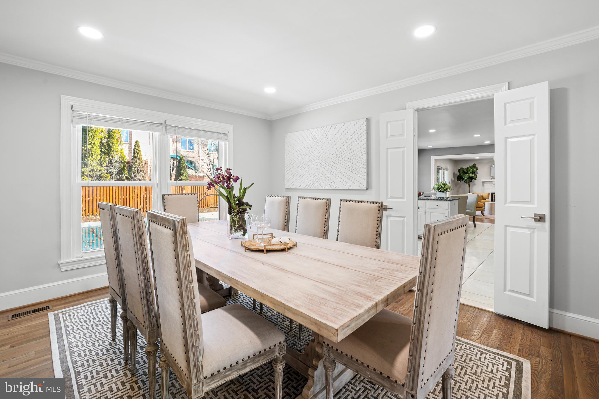 LYNWOOD - Residential