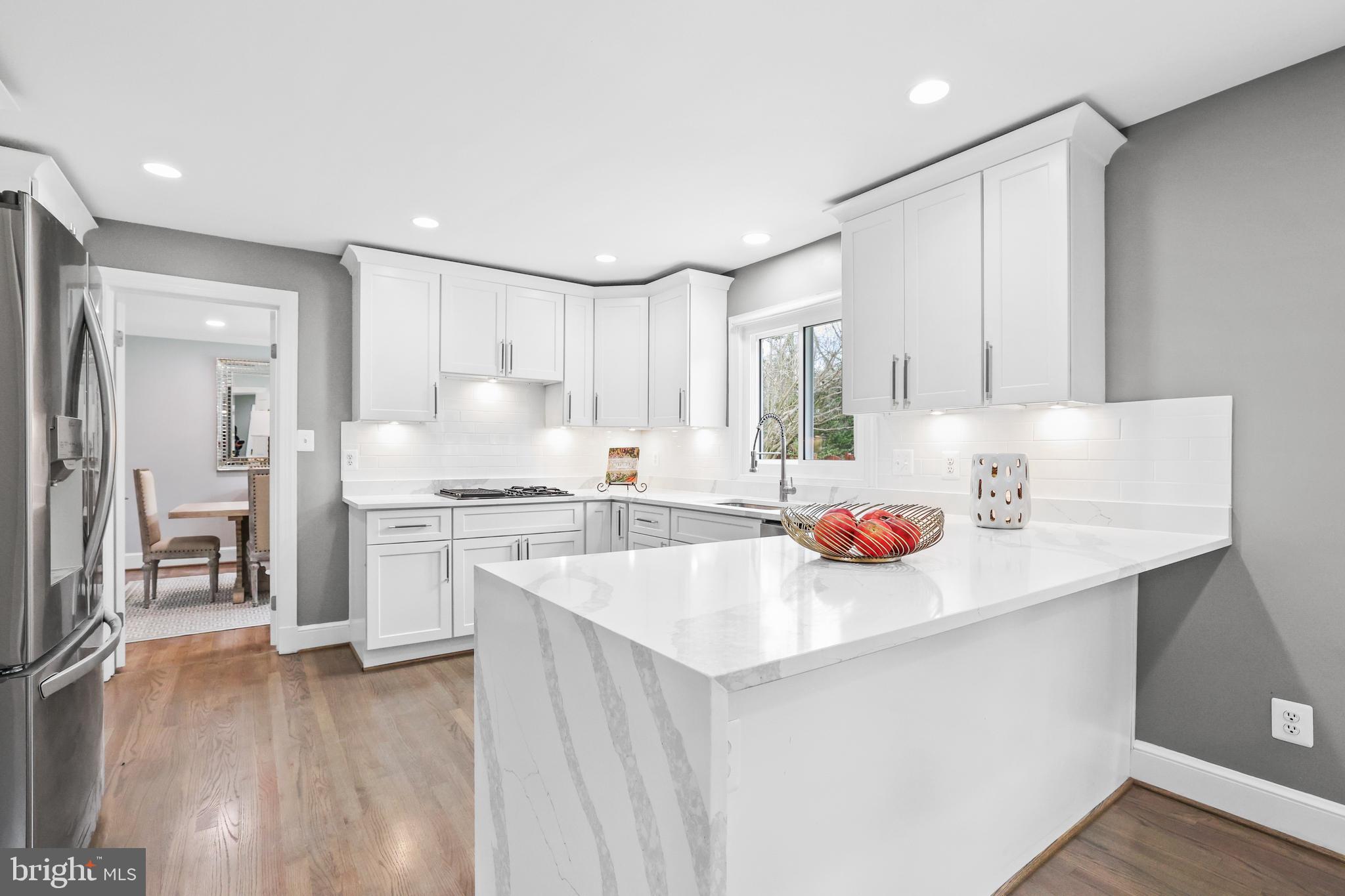 LYNWOOD - Residential