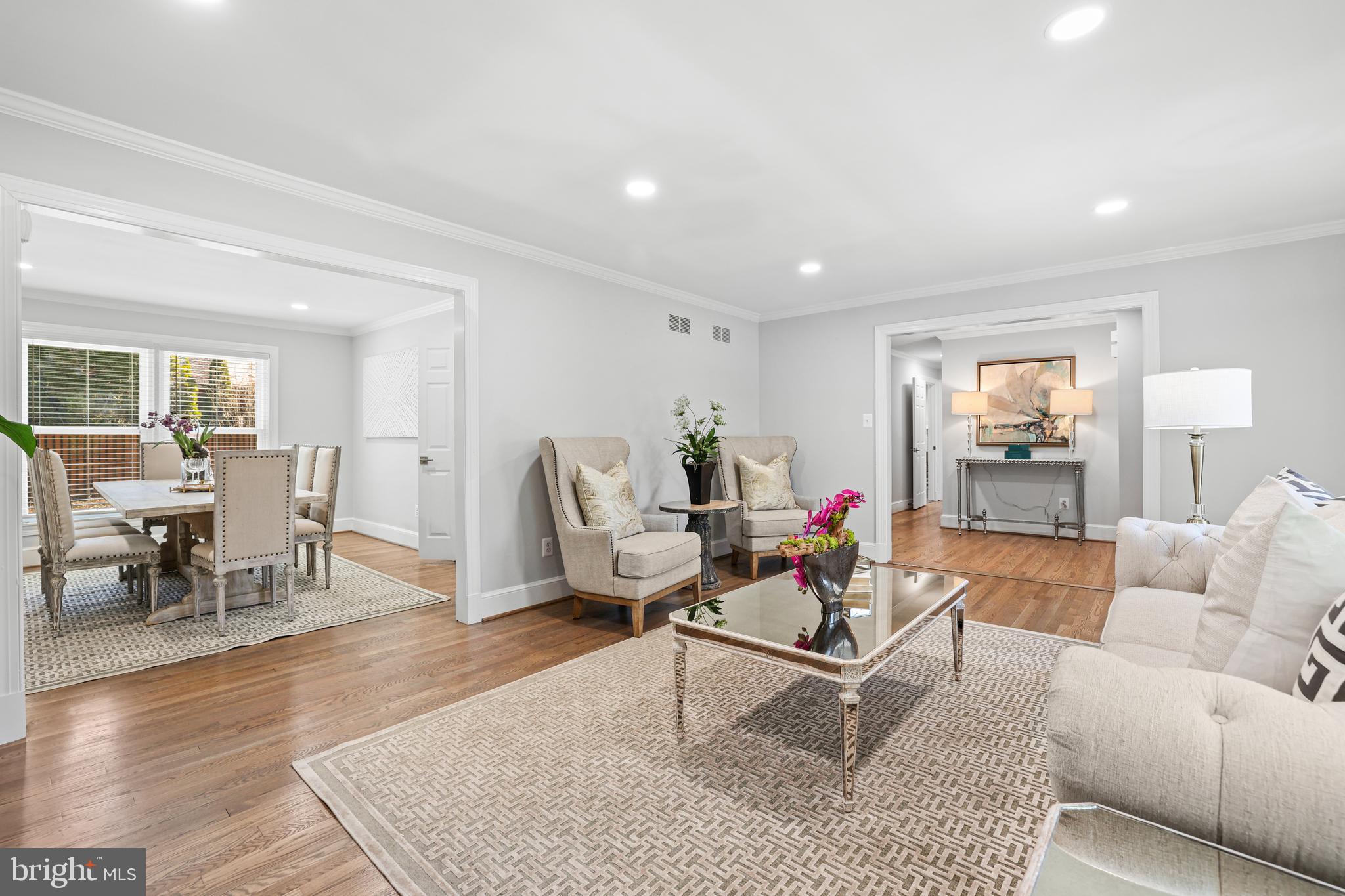 LYNWOOD - Residential