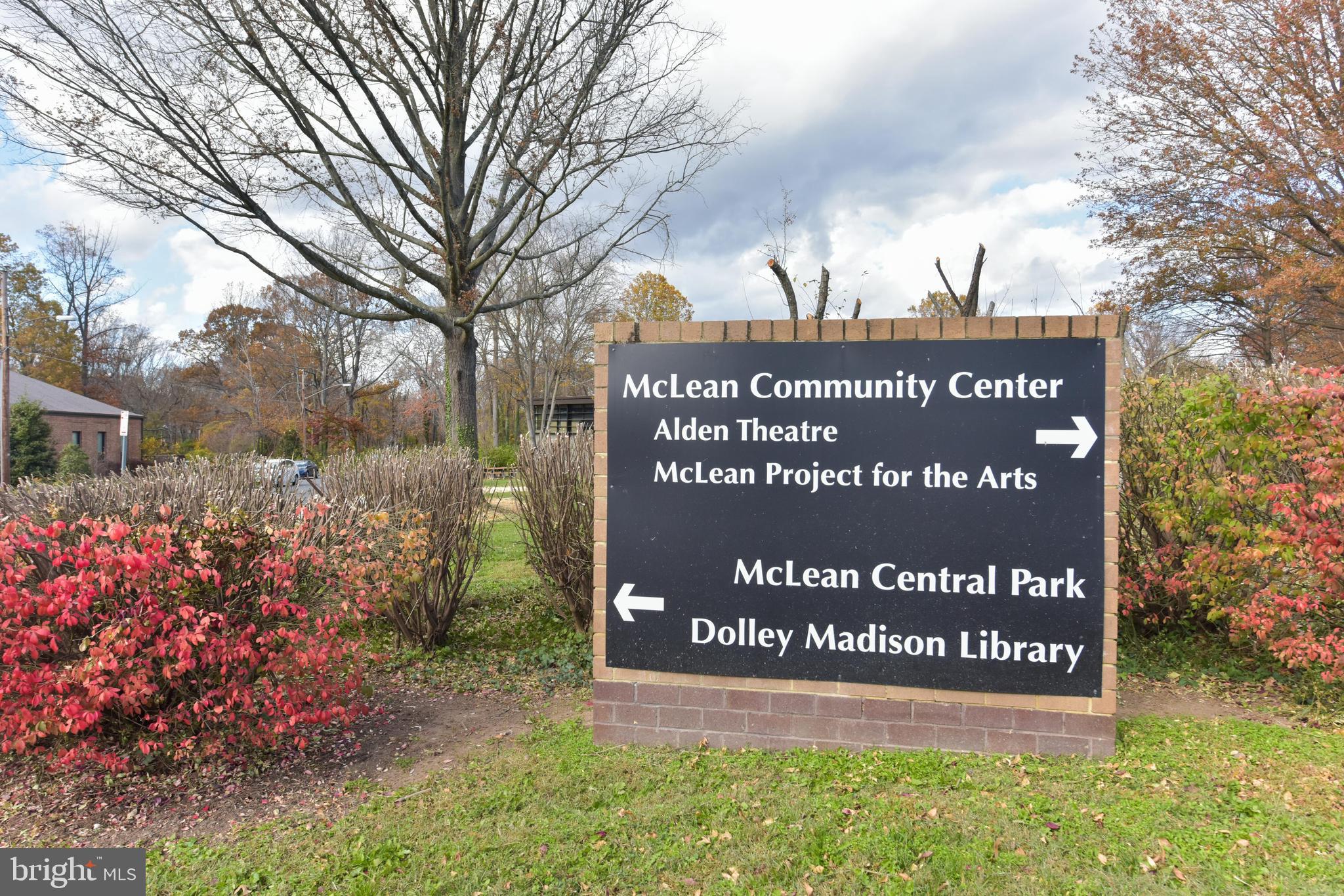 LYNWOOD - Residential